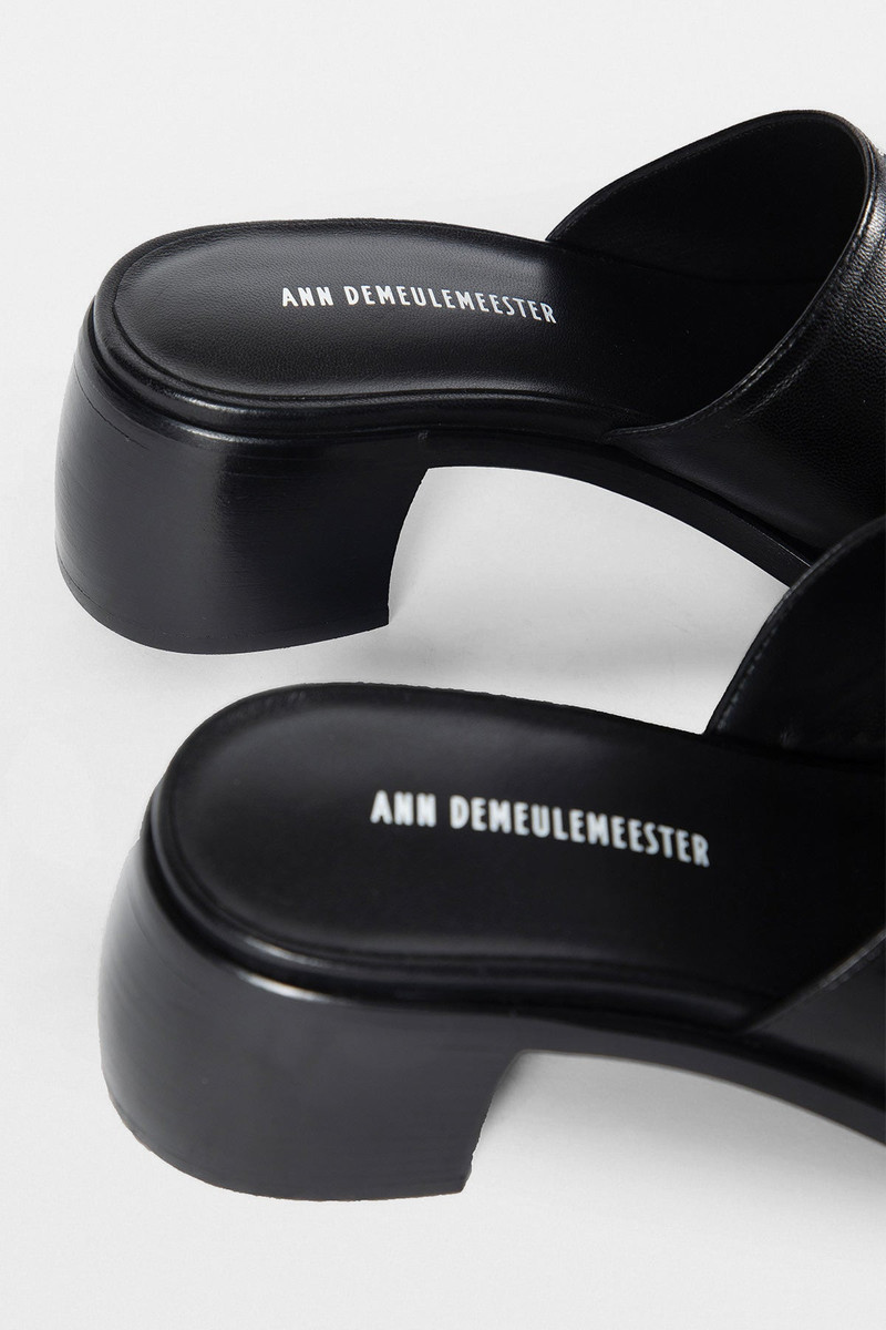 Lyra Mid Heeled Sandals 5