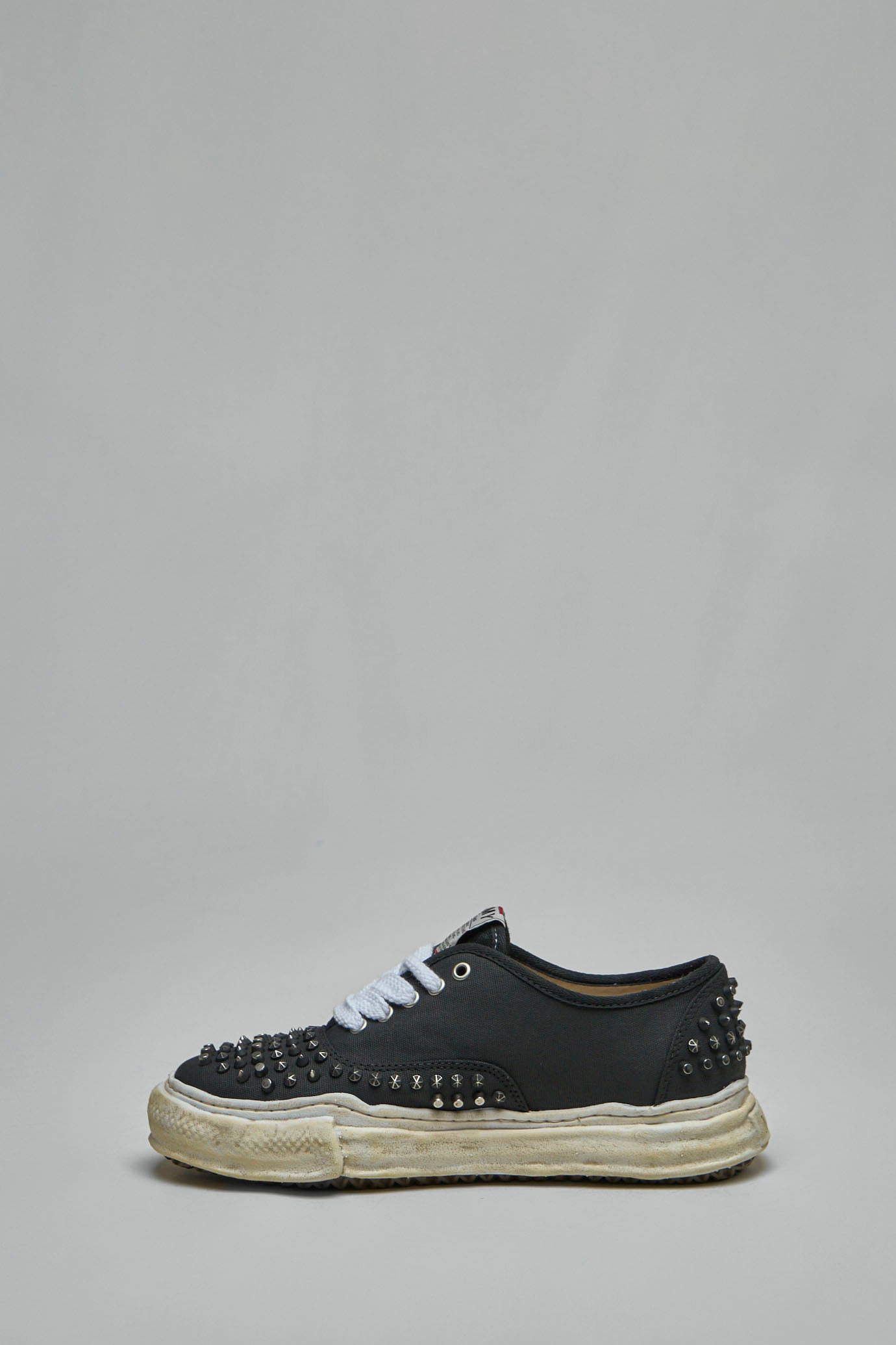 Baker Studded - 3