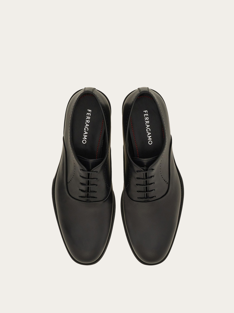 FERRAGAMO Oxford Brogue outlook