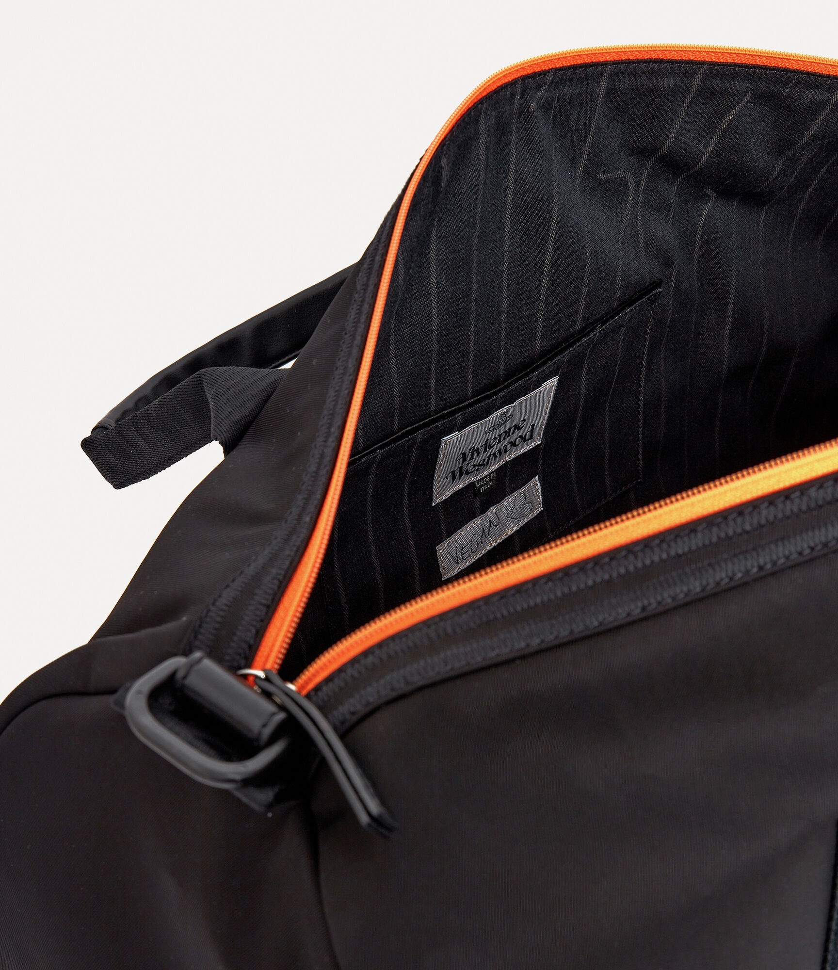 HARRY BARREL BAG 5