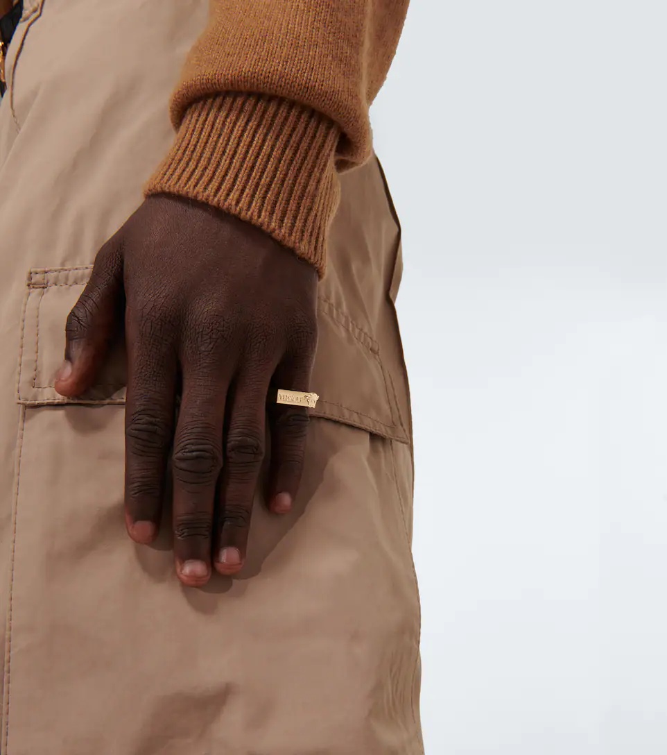 Logo ring - 3