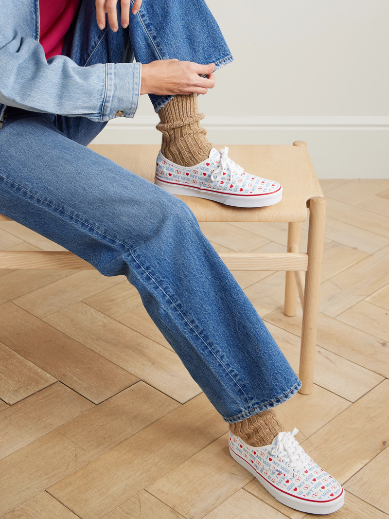 The Elder Statesman Yosemite Ribbed Cashmere Socks outlook