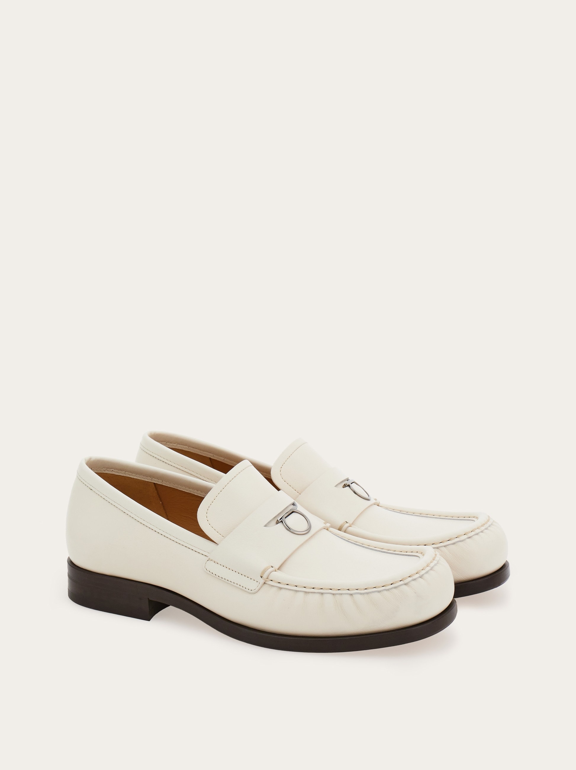 Penny loafer with Gancini ornament - 4