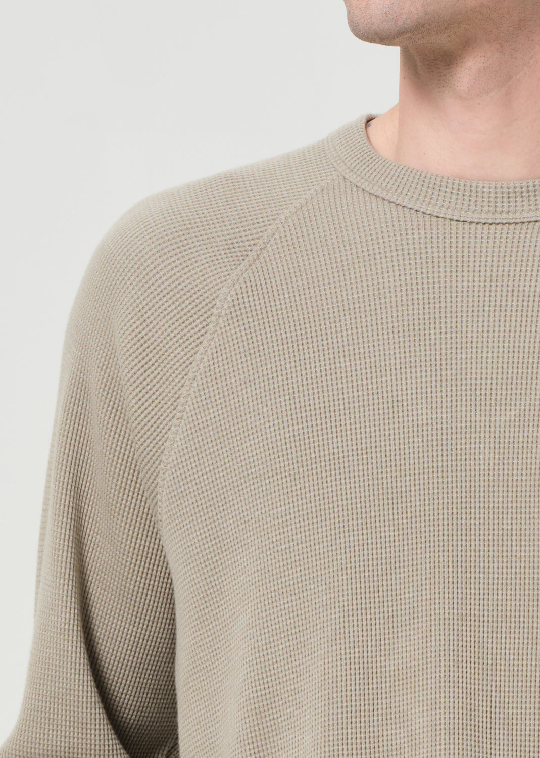 PAYSON WAFFLE TEE IN WICKER - 6