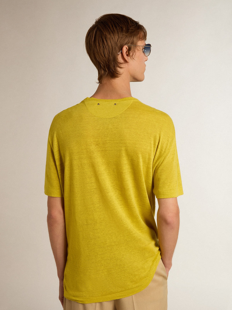 Men’s T-shirt in maize-yellow linen 4