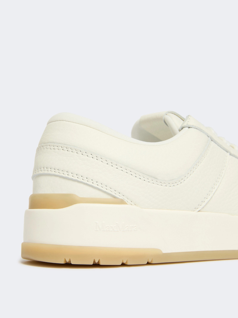 BLOCCO Low-top trainers in tumbled leather - WHITE 4