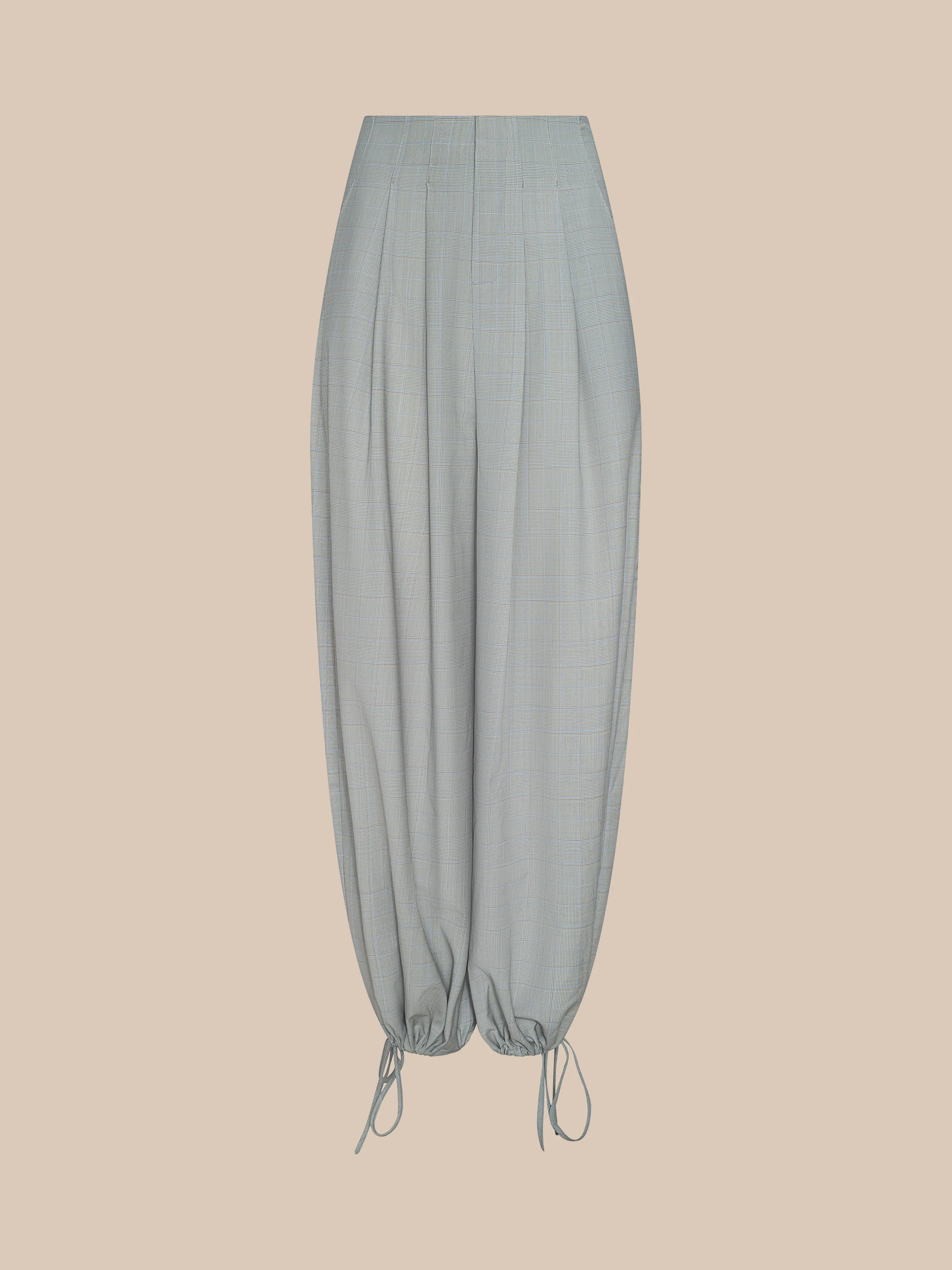Ysola Pant - 1