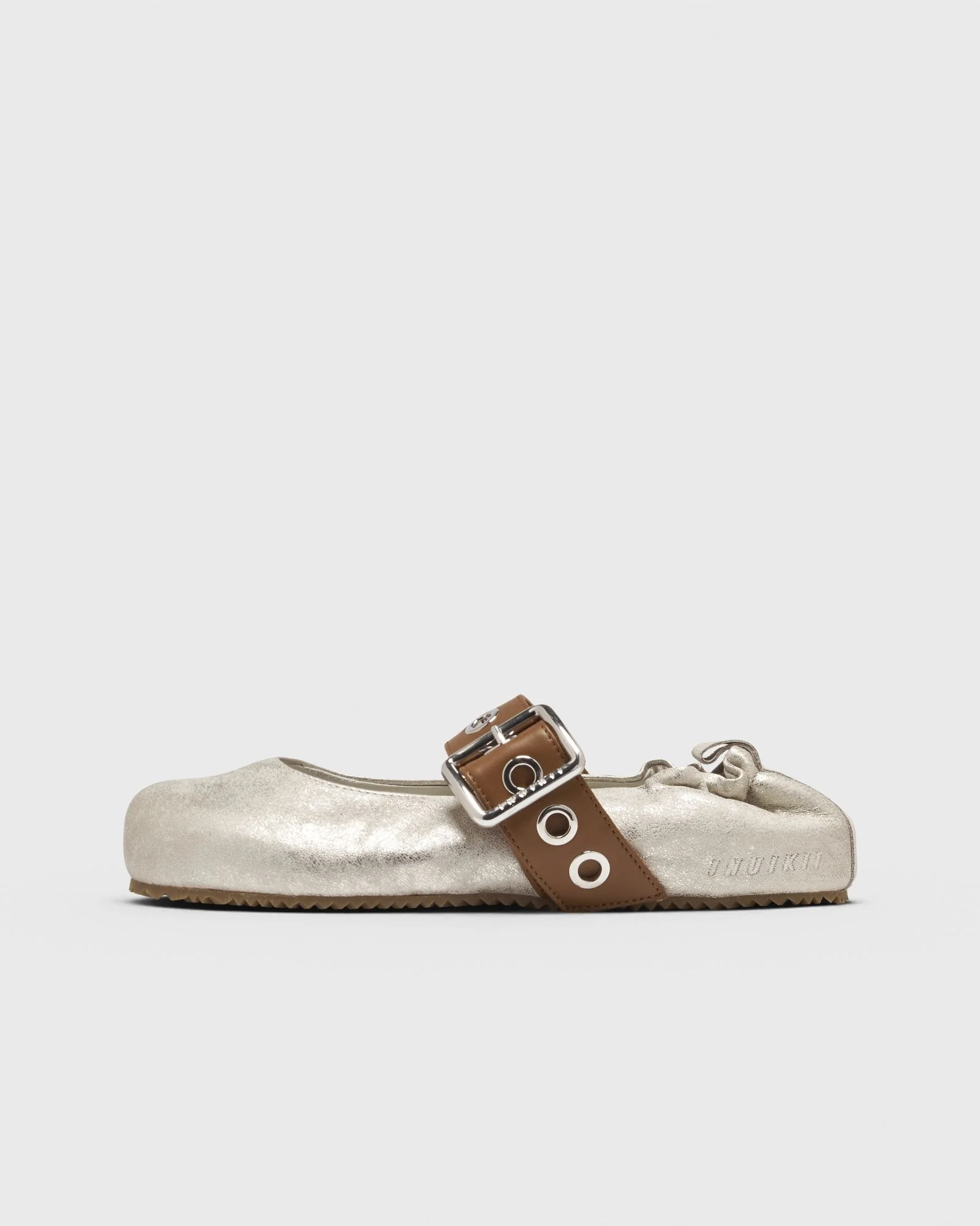 MOLLY STUDS - 1