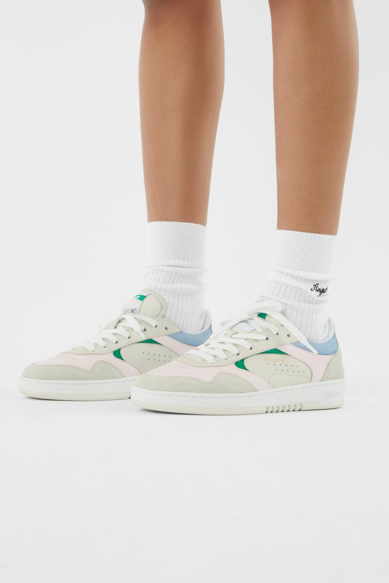 Arlo Sneaker 4