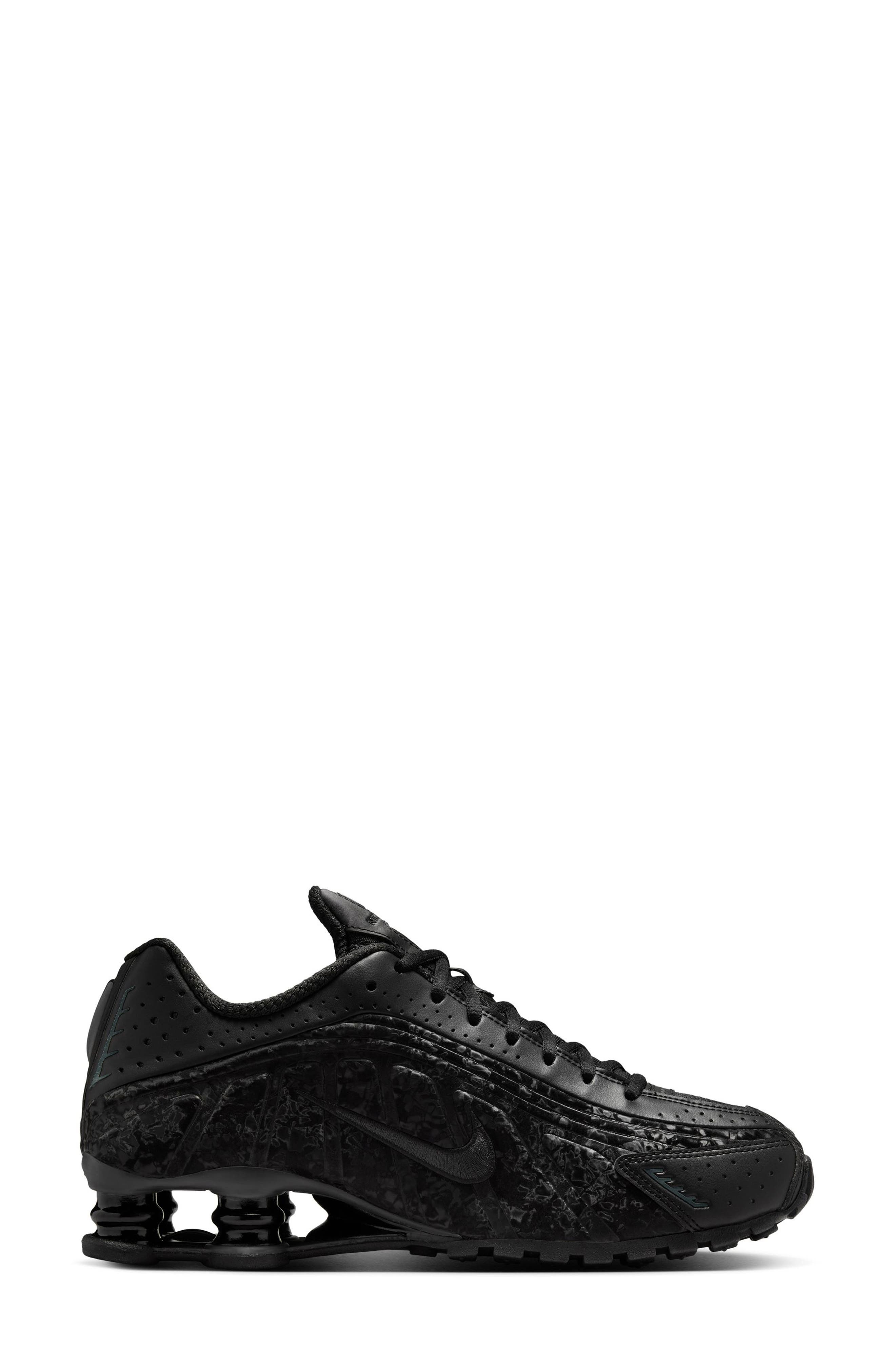 Nike Shox R4 Sneaker in Black/Dark Smoke Grey at Nordstrom - 2