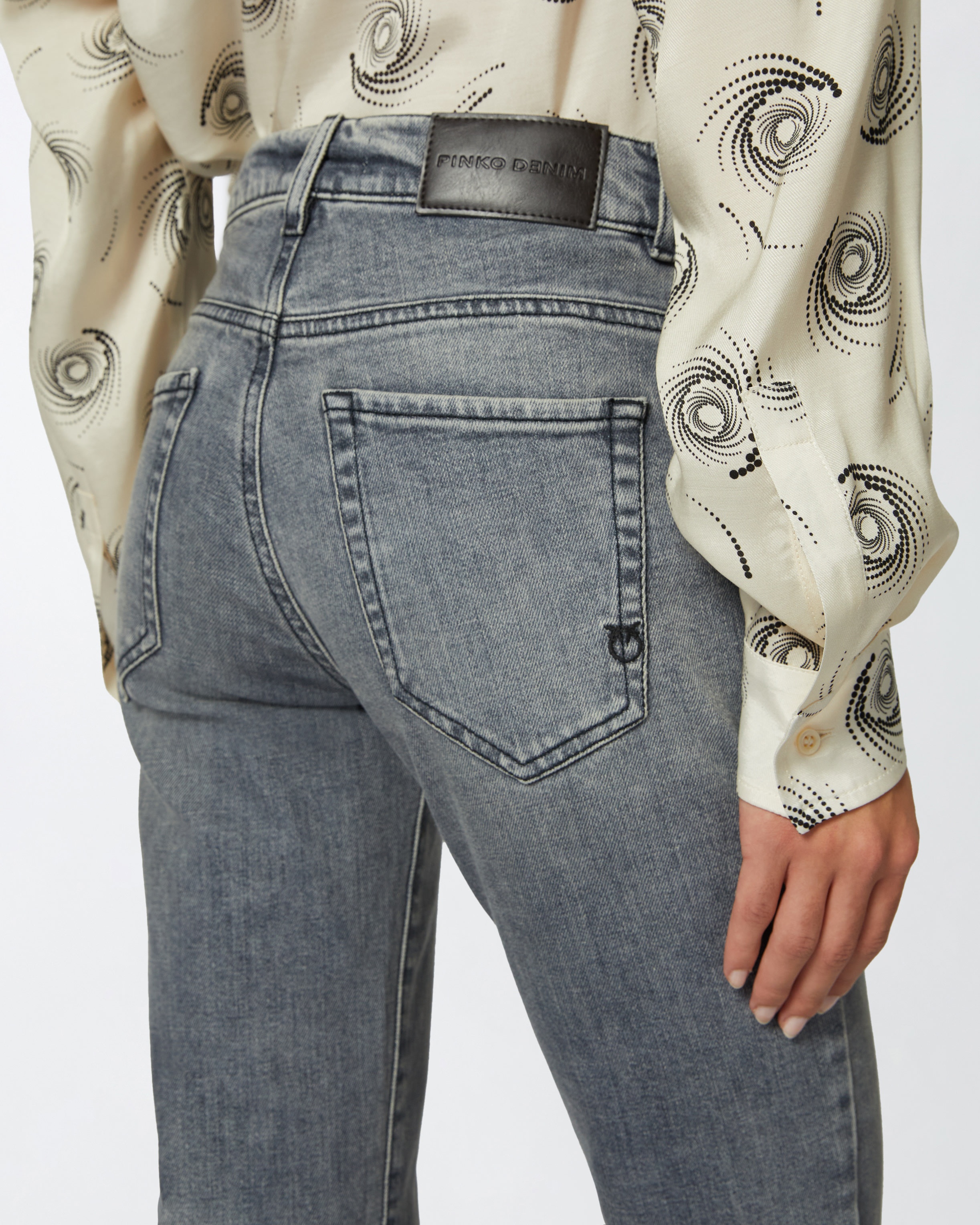 VINTAGE GREY BOOTCUT JEANS - 5