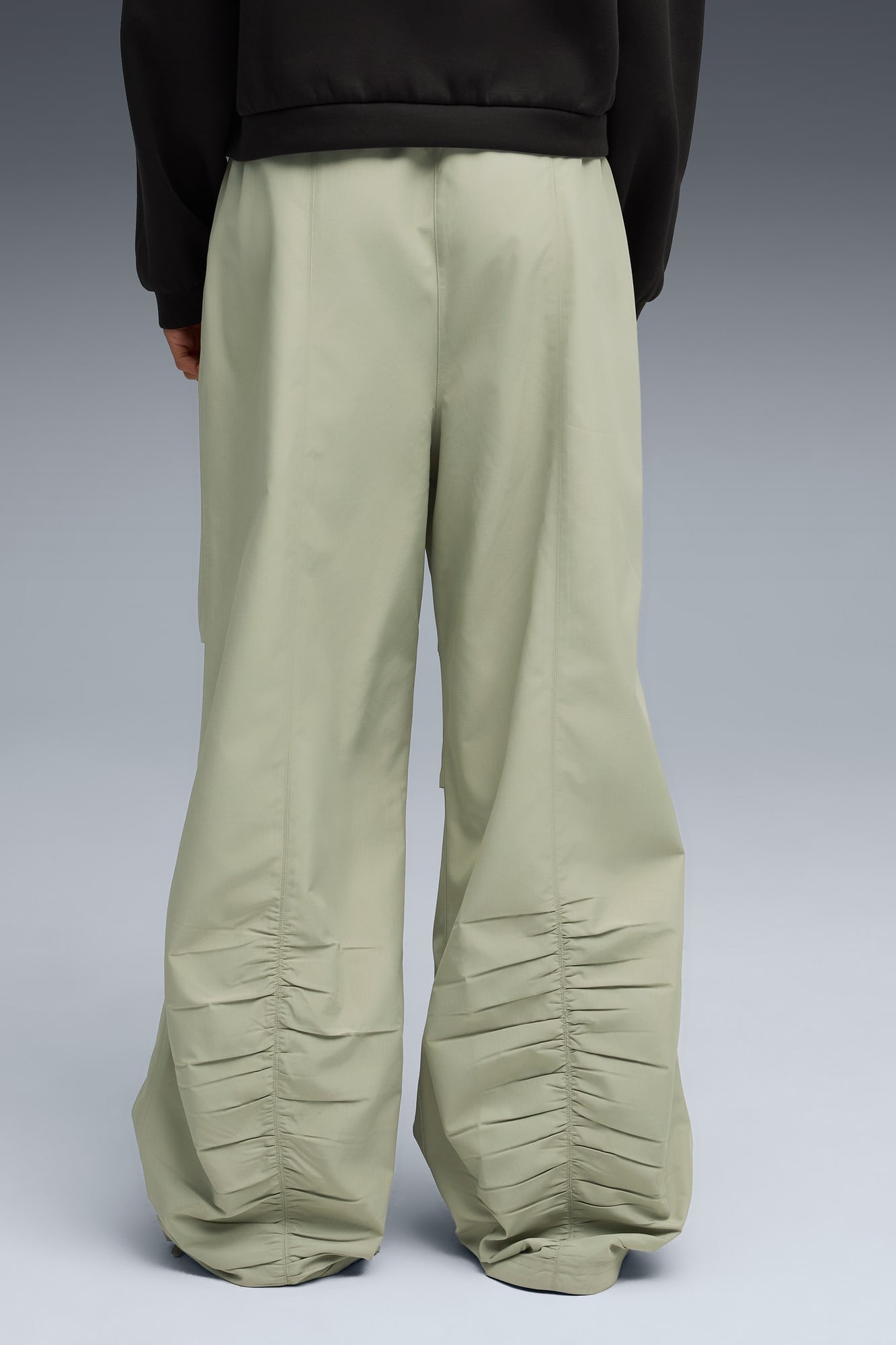 WARDROBE ESS Parachute Pants Women - 4