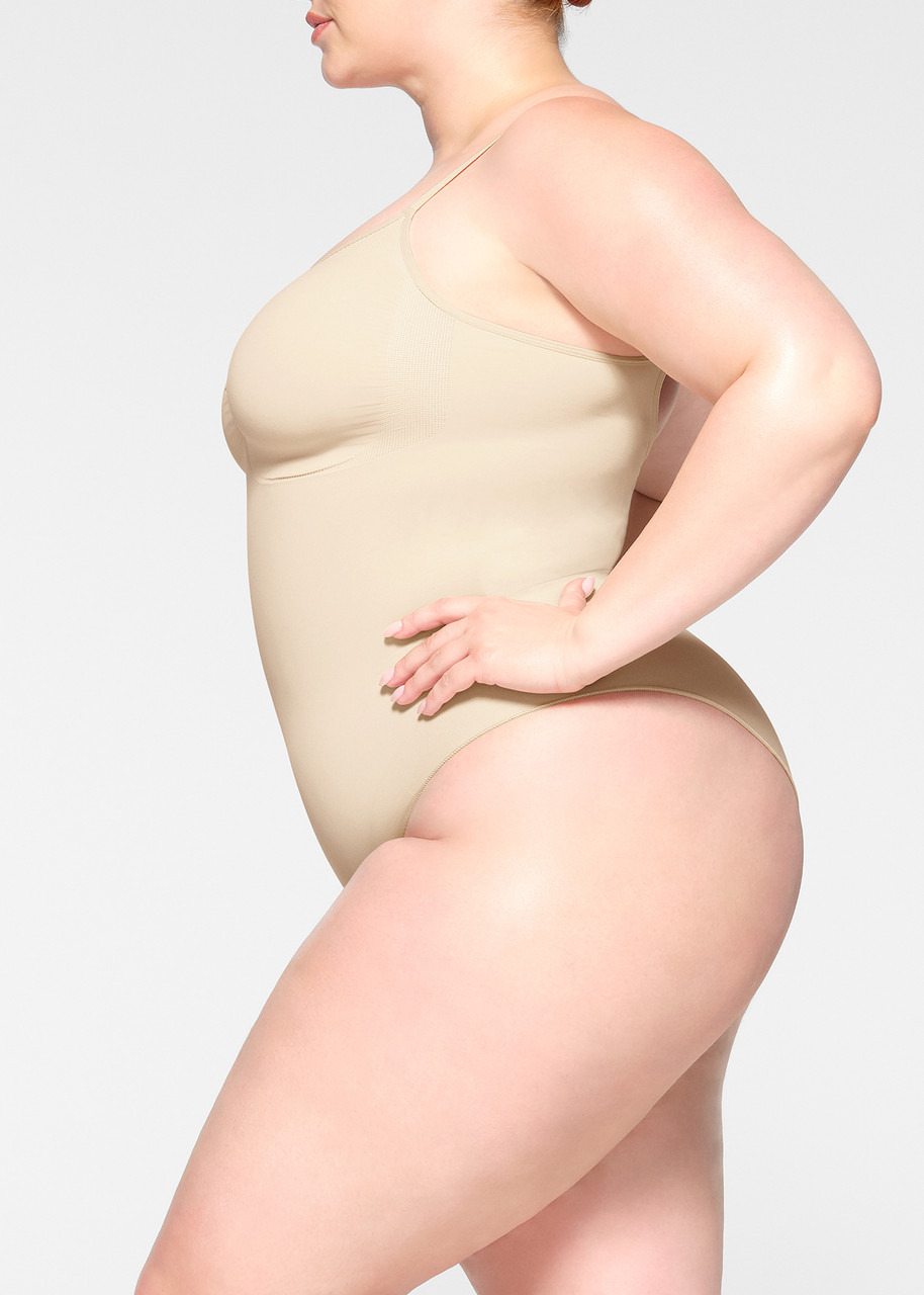 Skims Seamless Sculpt Brief Bodysuit - 4