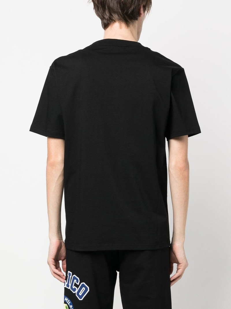 graphic-print T-shirt 4