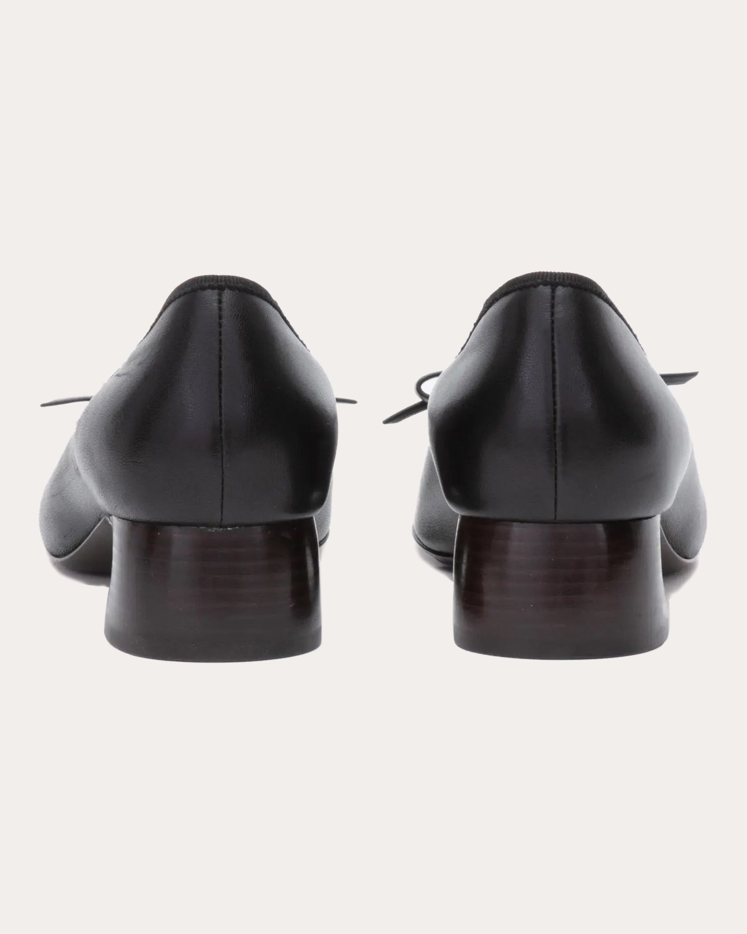 ID Bow-Detail Leather Pump - 3