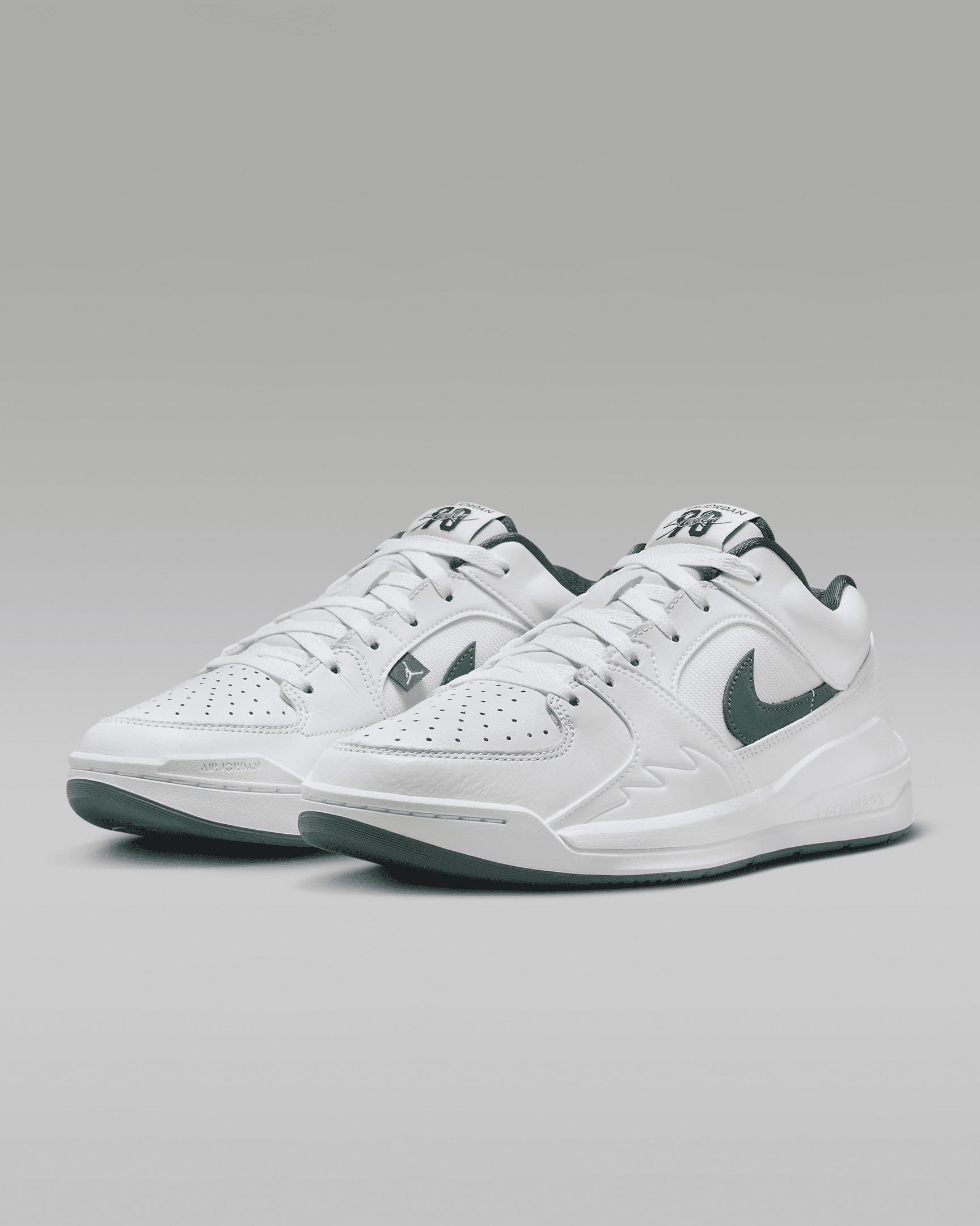 Jordan Stadium 90 Women's Shoes - 5