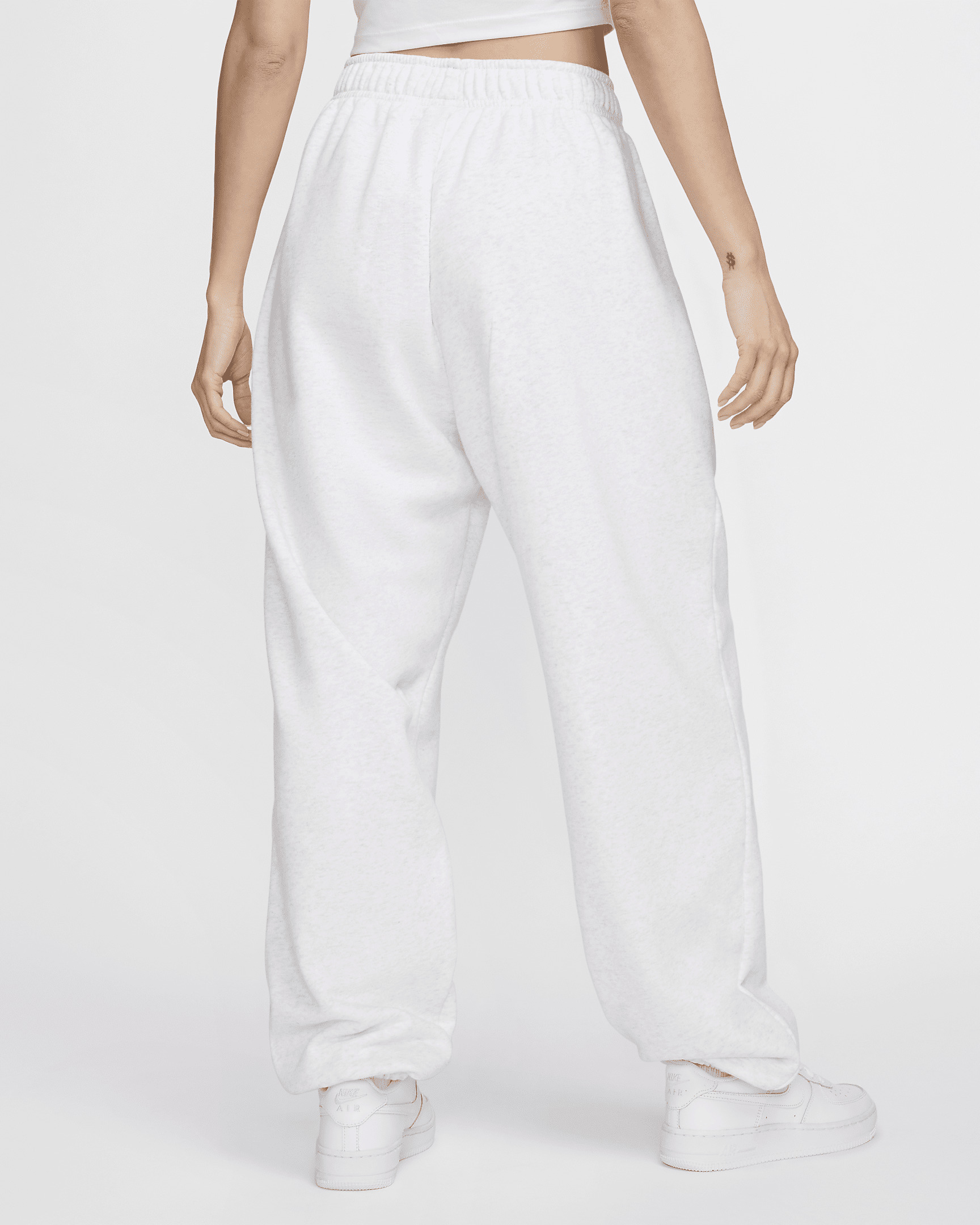 Nike Sportswear Club Fleece Women's Mid-Rise Oversized Sweatpants - 2