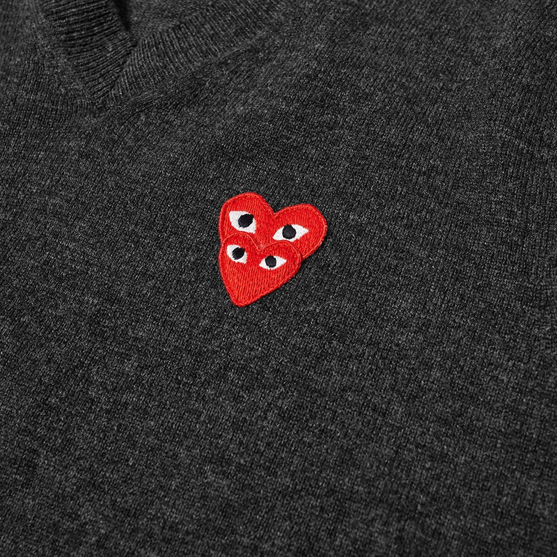 Comme des Garçons PLAY Comme des Garcons Play Overlapping Heart V-Neck Jumper outlook
