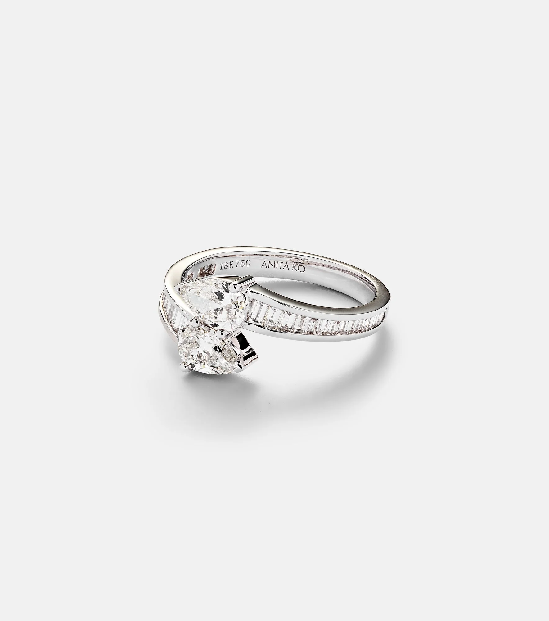 Saturn 18kt white gold ring with diamonds - 1