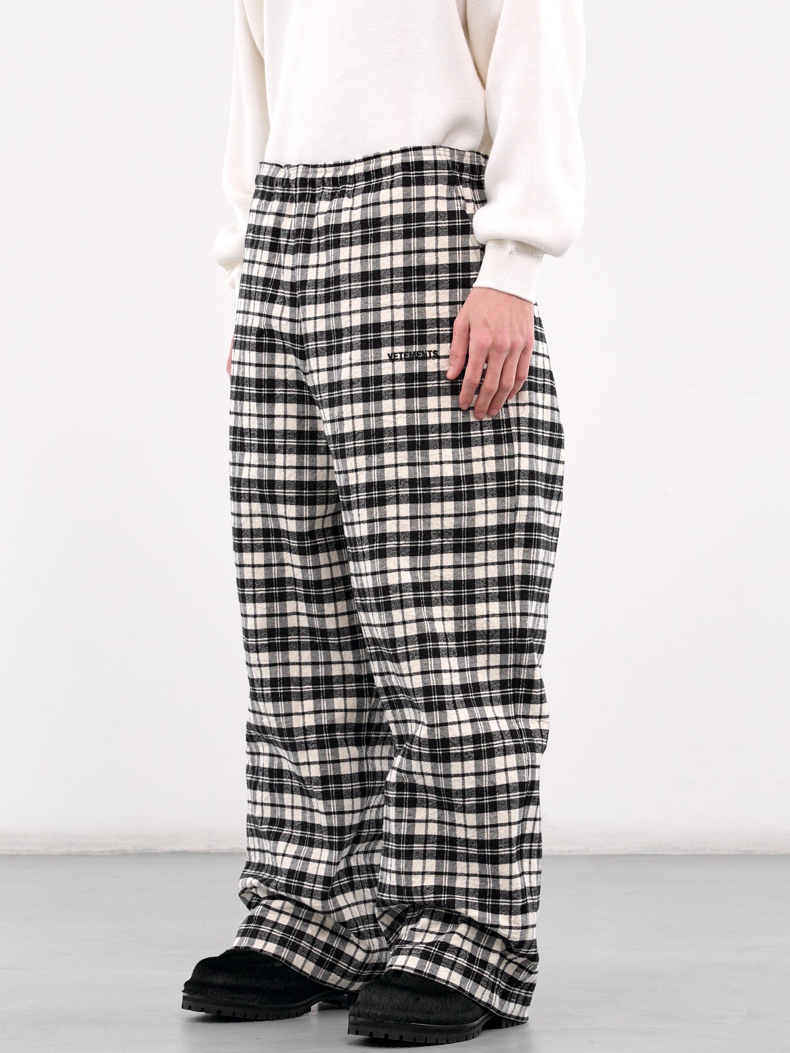 Metalized Wrinkled Pajama Pants - 2
