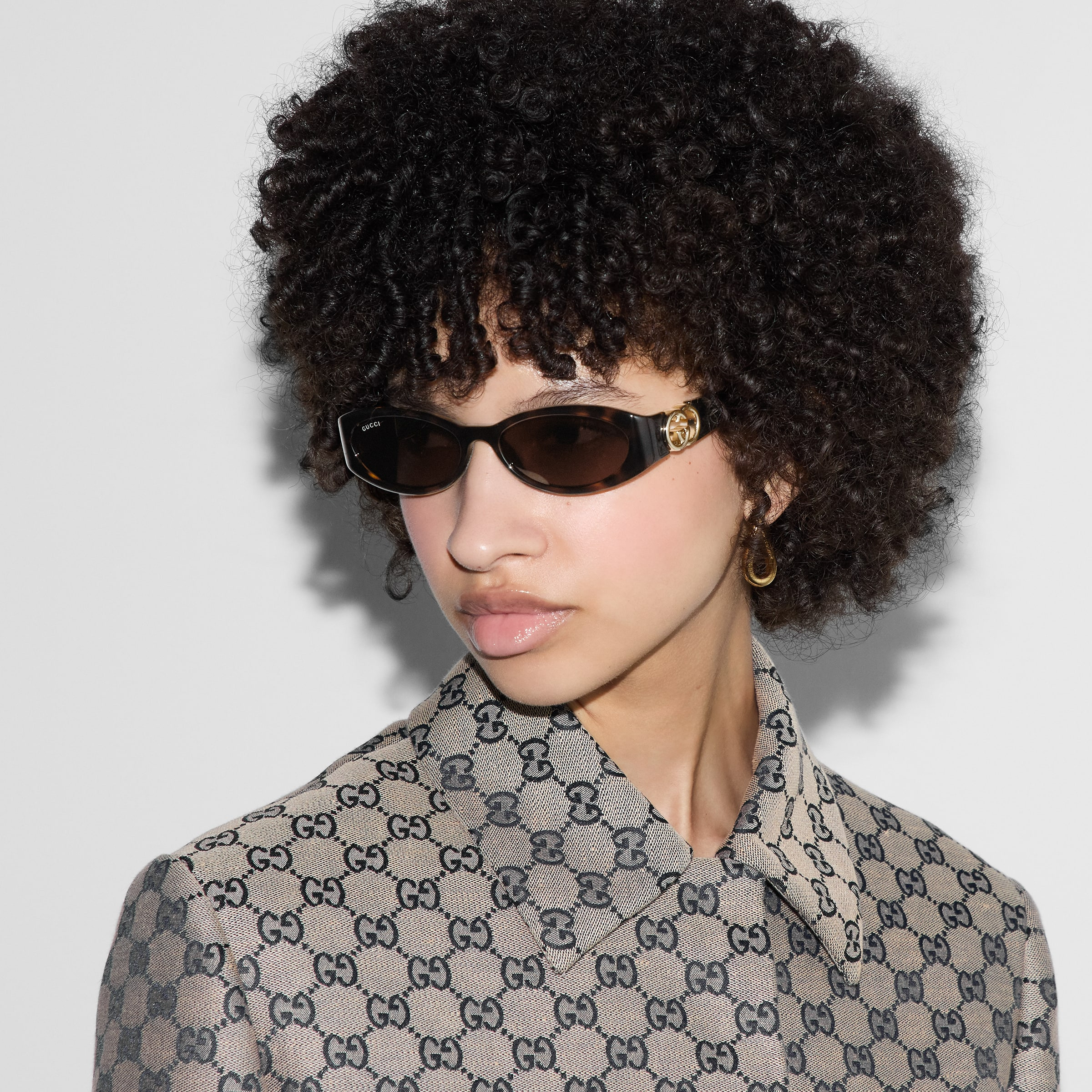 Oval frame sunglasses - 3