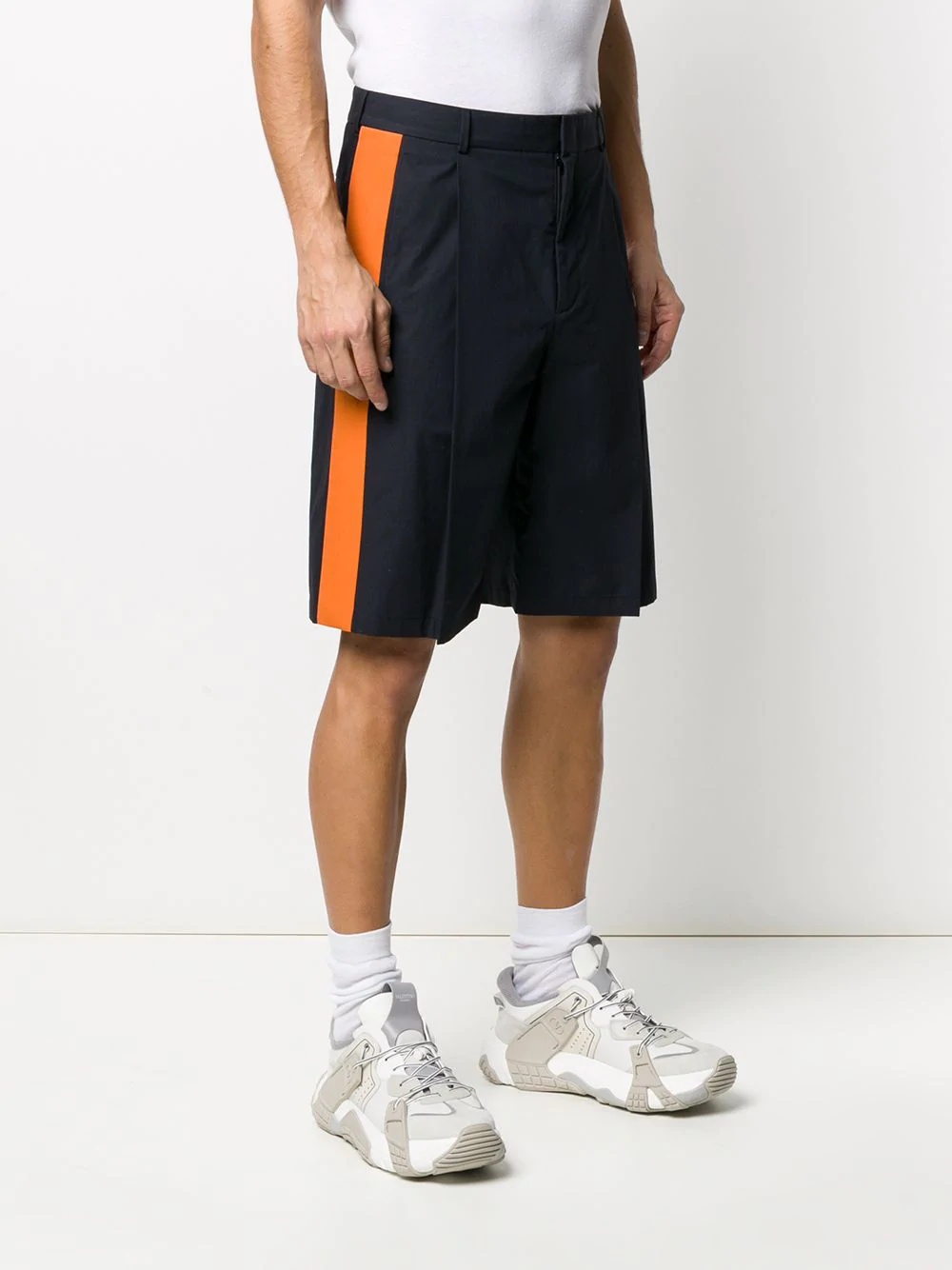 contrast panel tailored shorts - 3