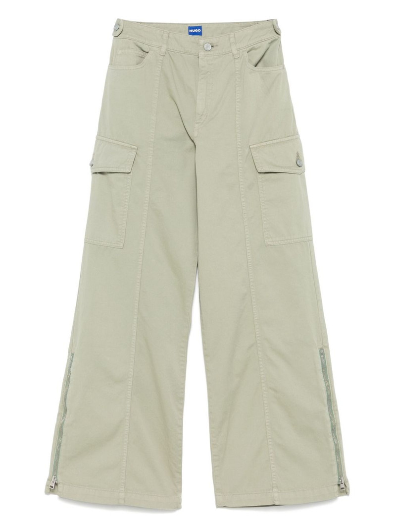 wide-leg cargo pants 1