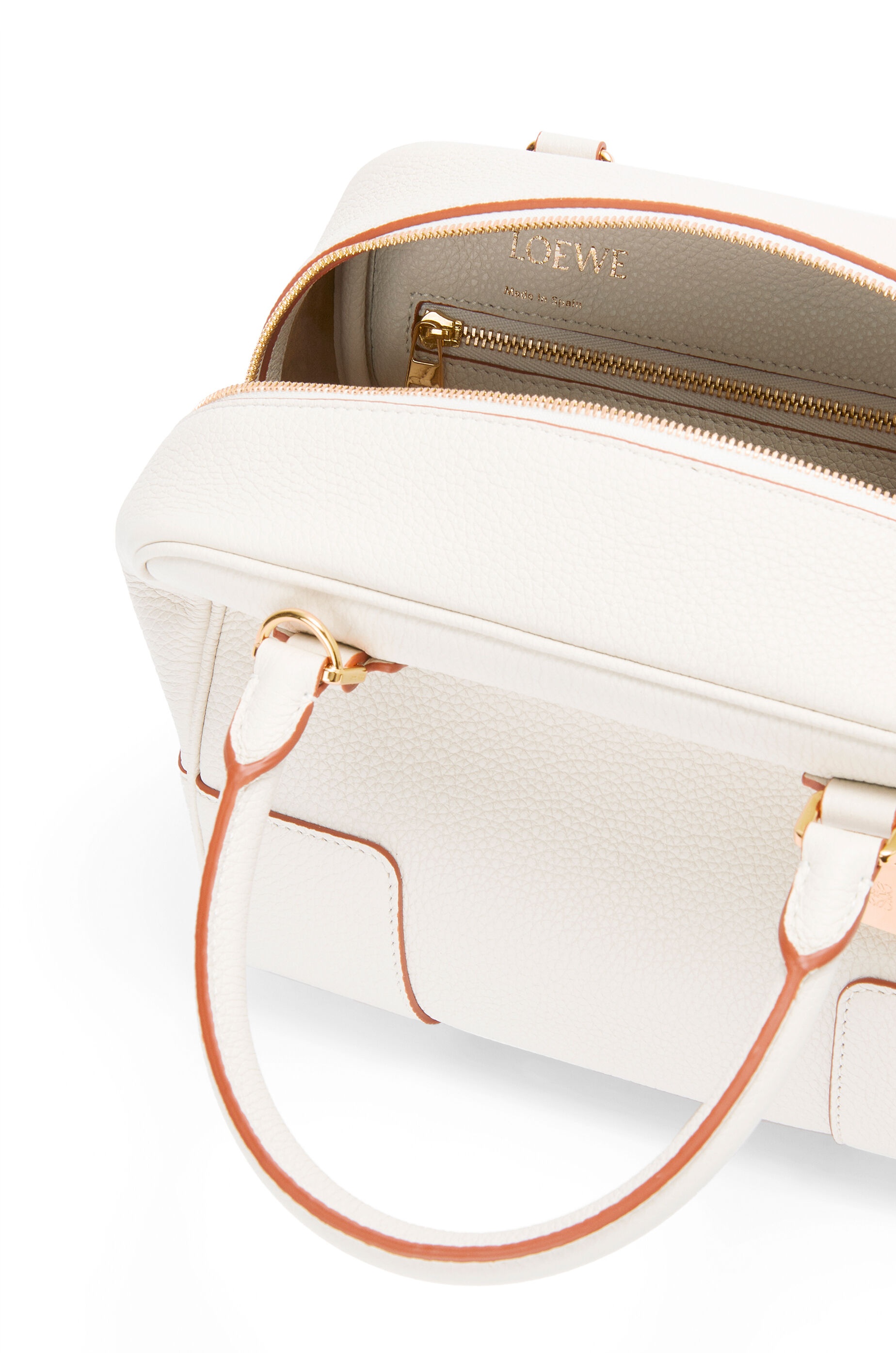 Amazona 19 square bag in soft grained calfskin - 7