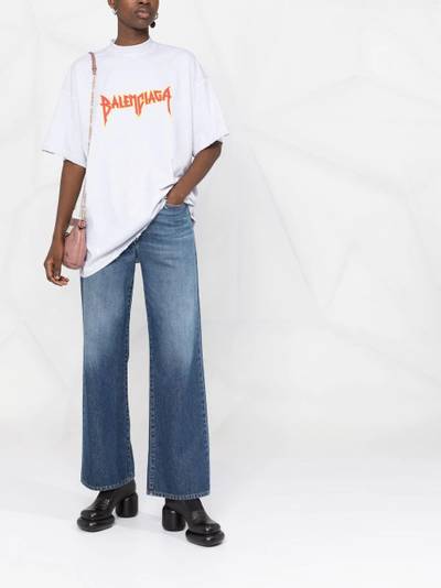 BALENCIAGA oversized metal logo-print T-shirt outlook