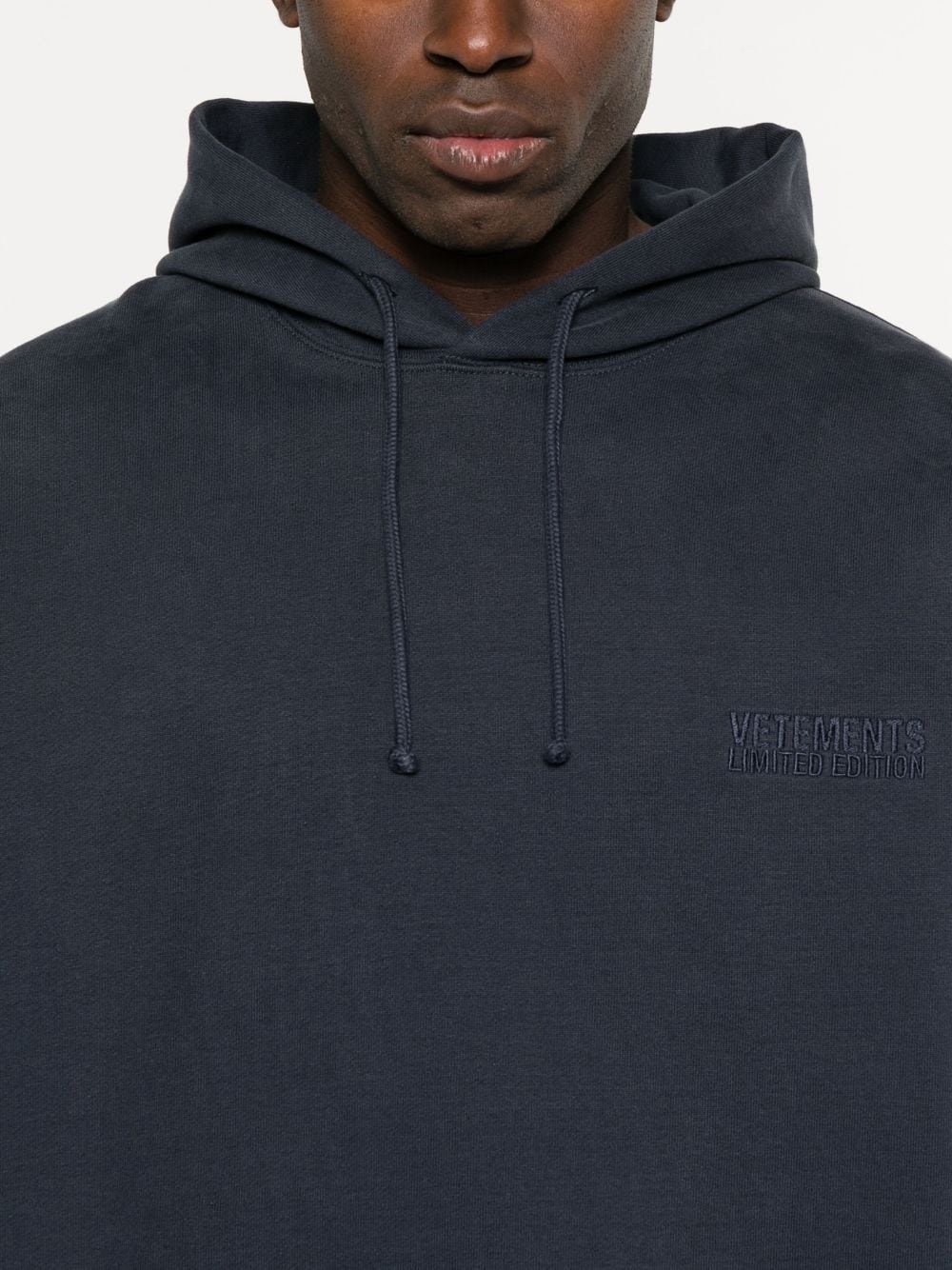 logo-embroidered hoodie - 6