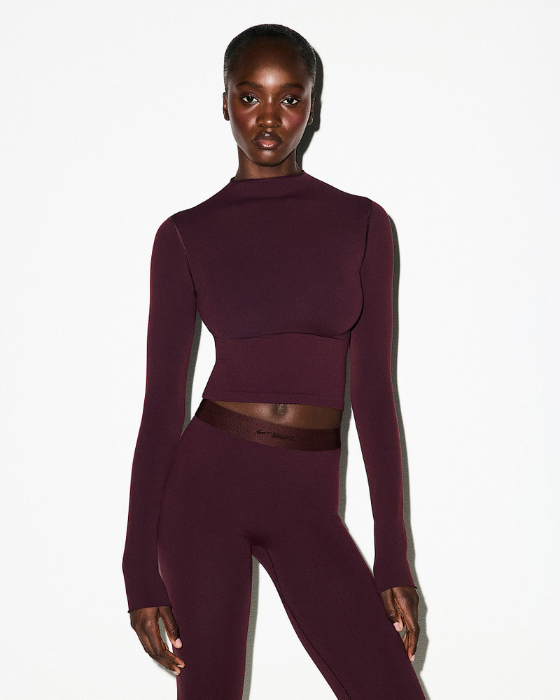 NikeSKIMS Vintage Seamless Women's Mock-Neck Crop Top 1