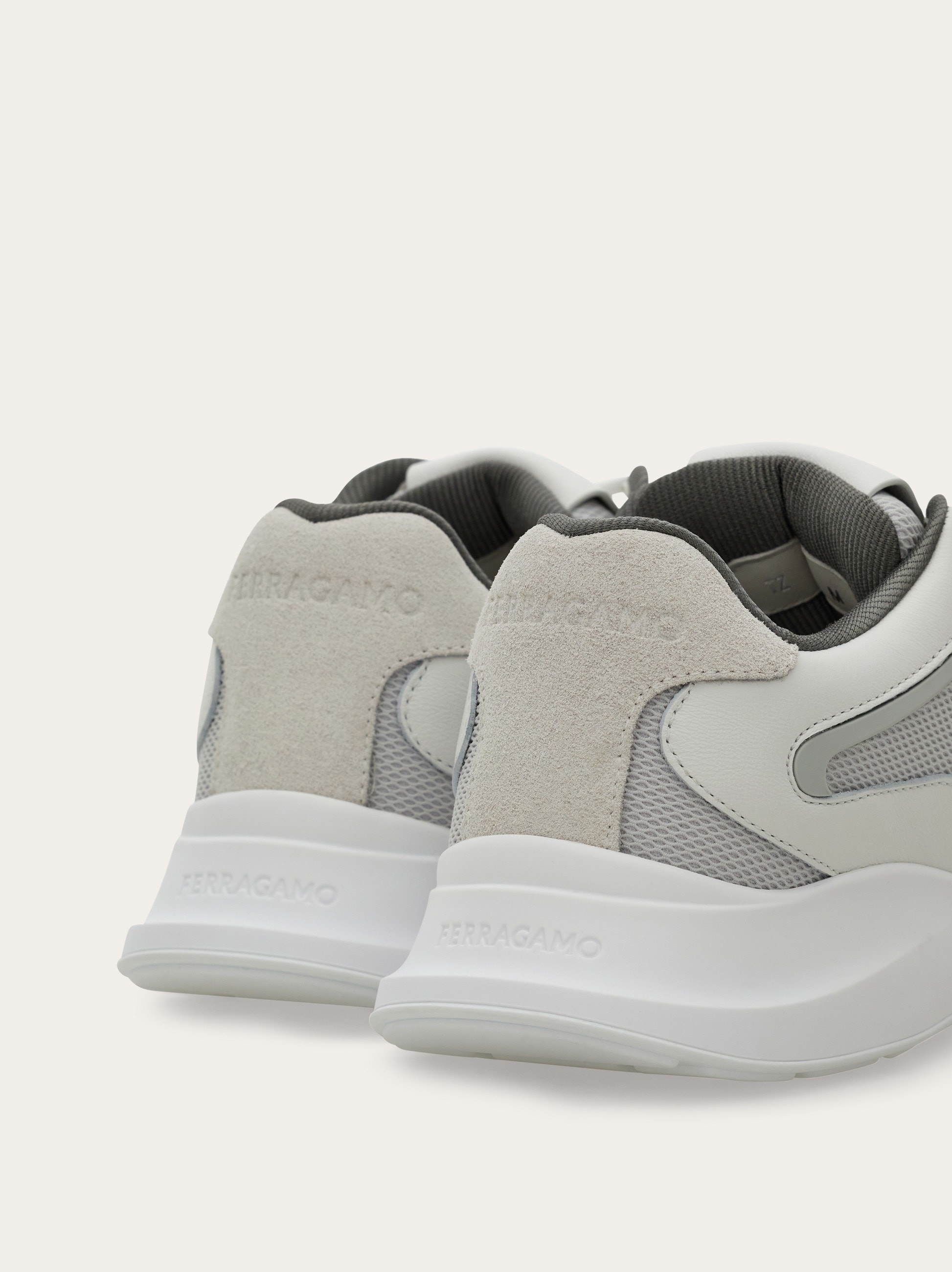 Low top sneaker with Gancini ornament - 4