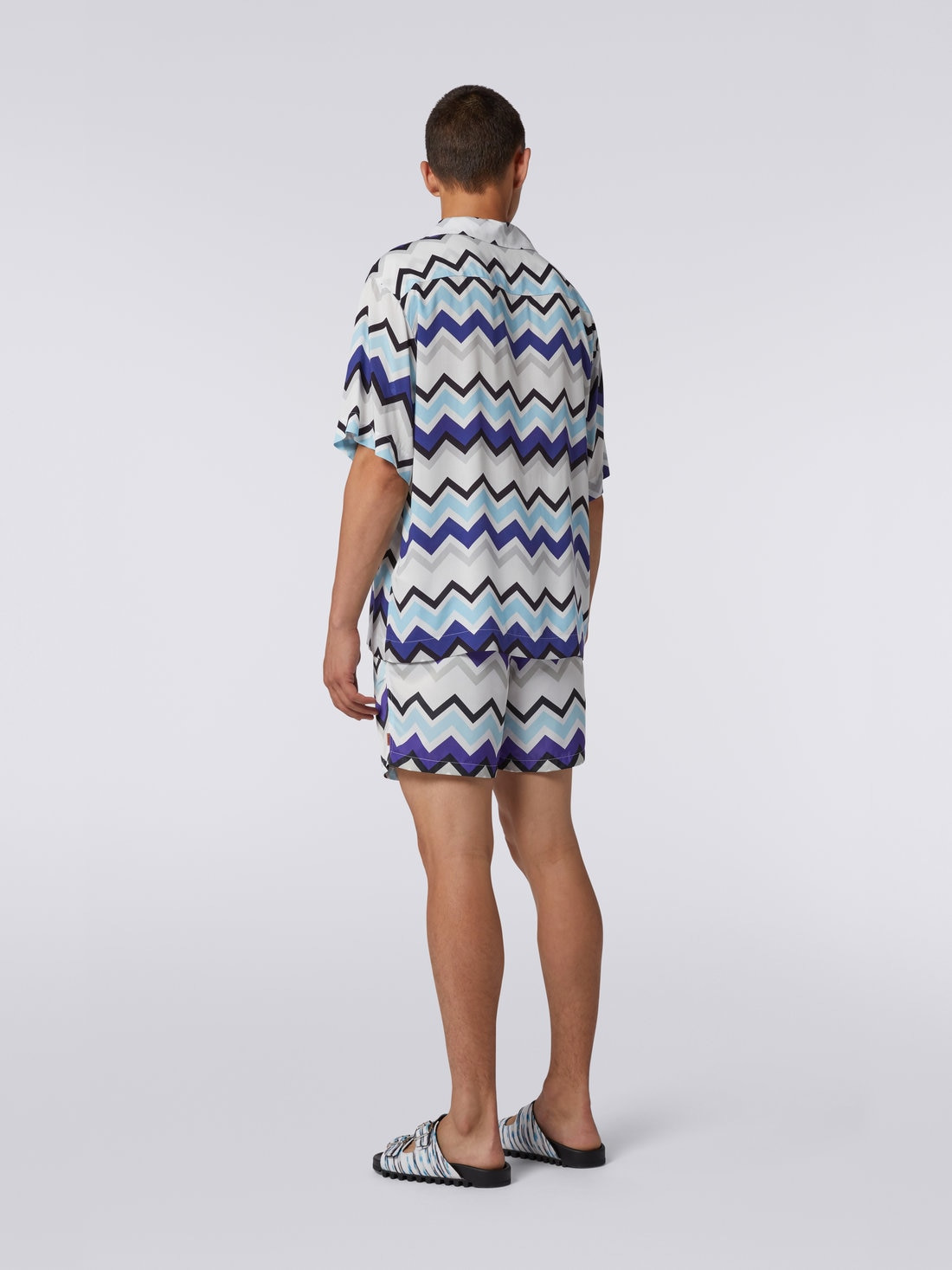Short-sleeved viscose bowling shirt - 4