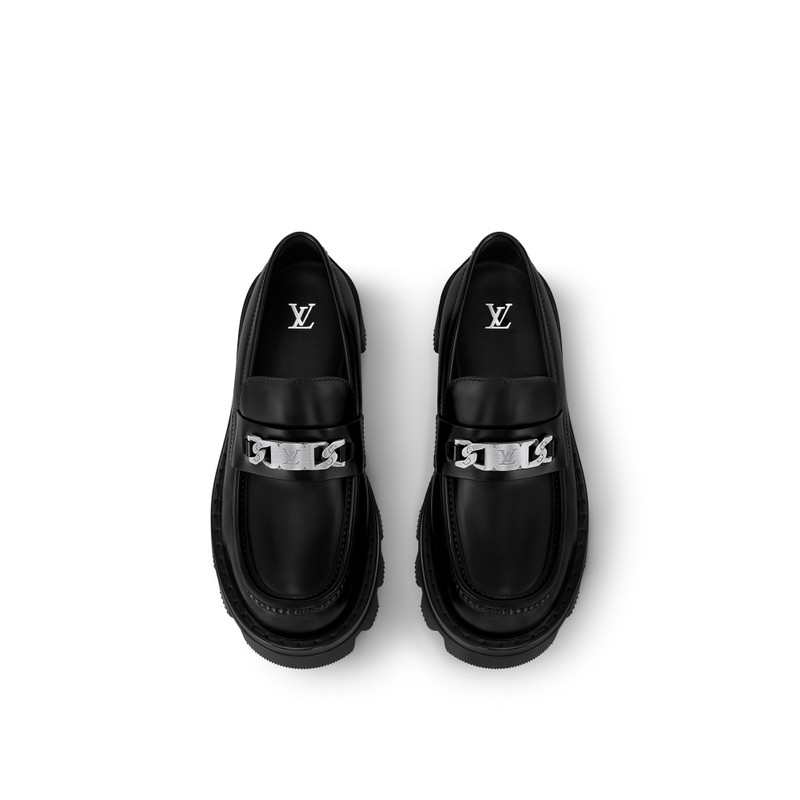 LV Checker Loafer 3