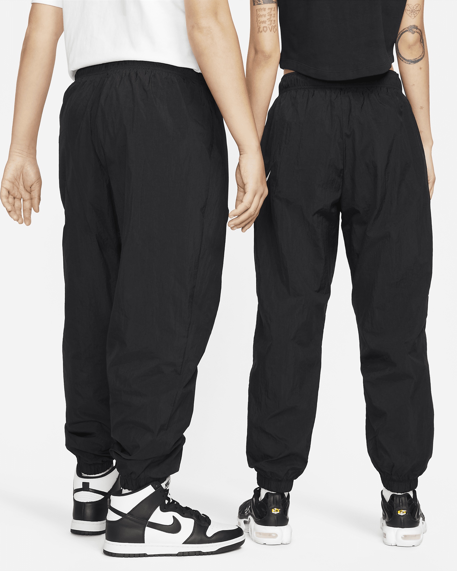 Nike Sportswear Essential Women's Mid-Rise Pants - 2