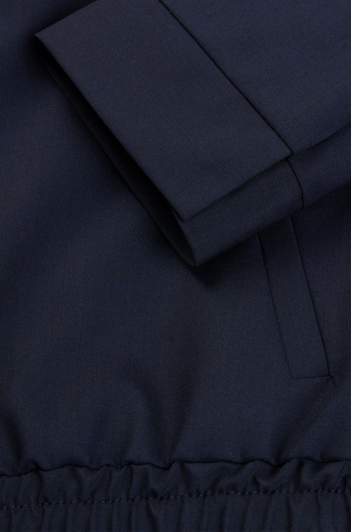 MODERN-FIT SUIT IN PERFORMANCE-STRETCH CLOTH - 10
