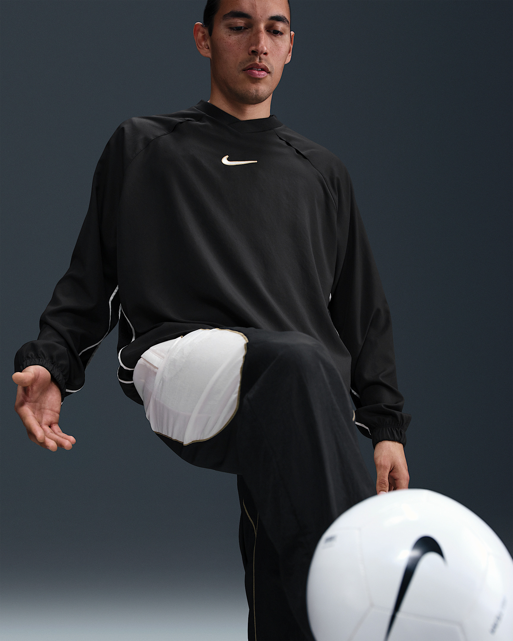 Nike Academy+ Men's Dri-FIT Soccer Shell Top - 3