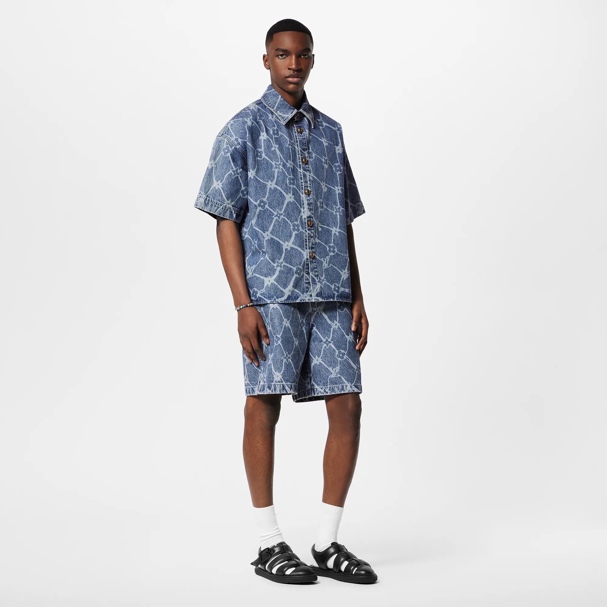 Monogram Printed Short-Sleeved Denim Shirt - 4
