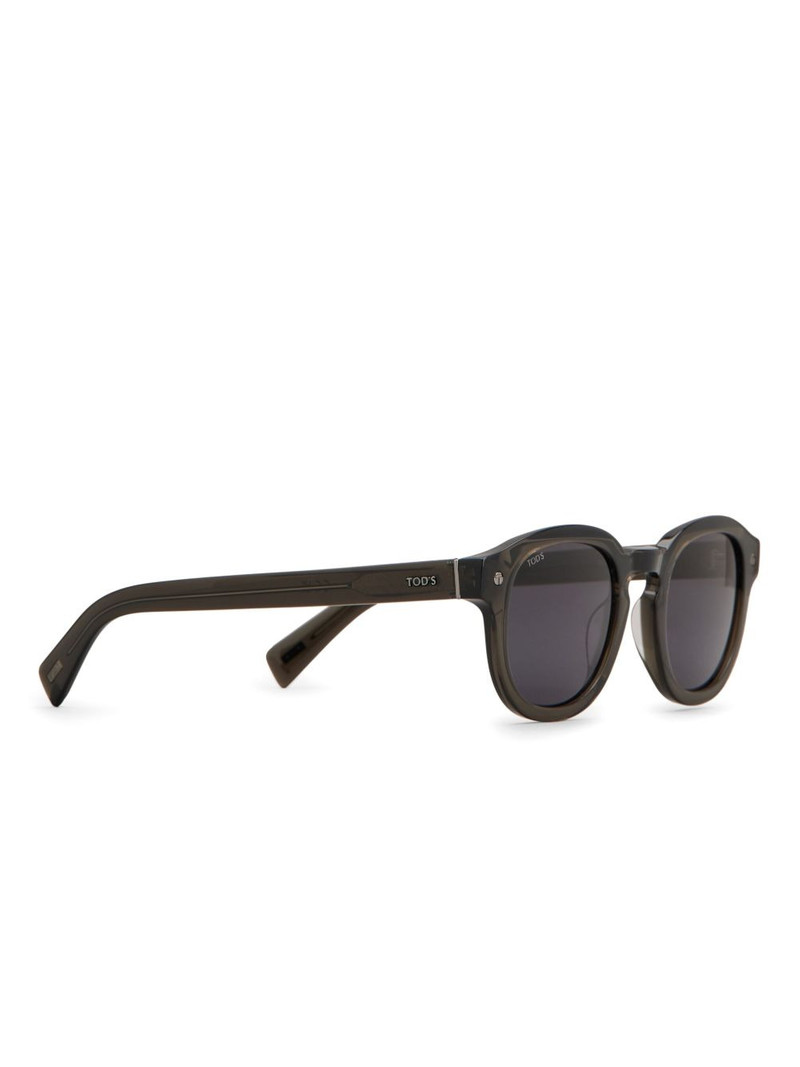 square-frame sunglasses 3