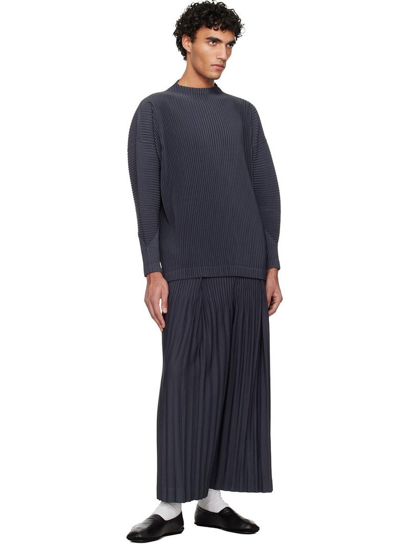 ISSEY MIYAKE Navy Monthly Colors December Top outlook