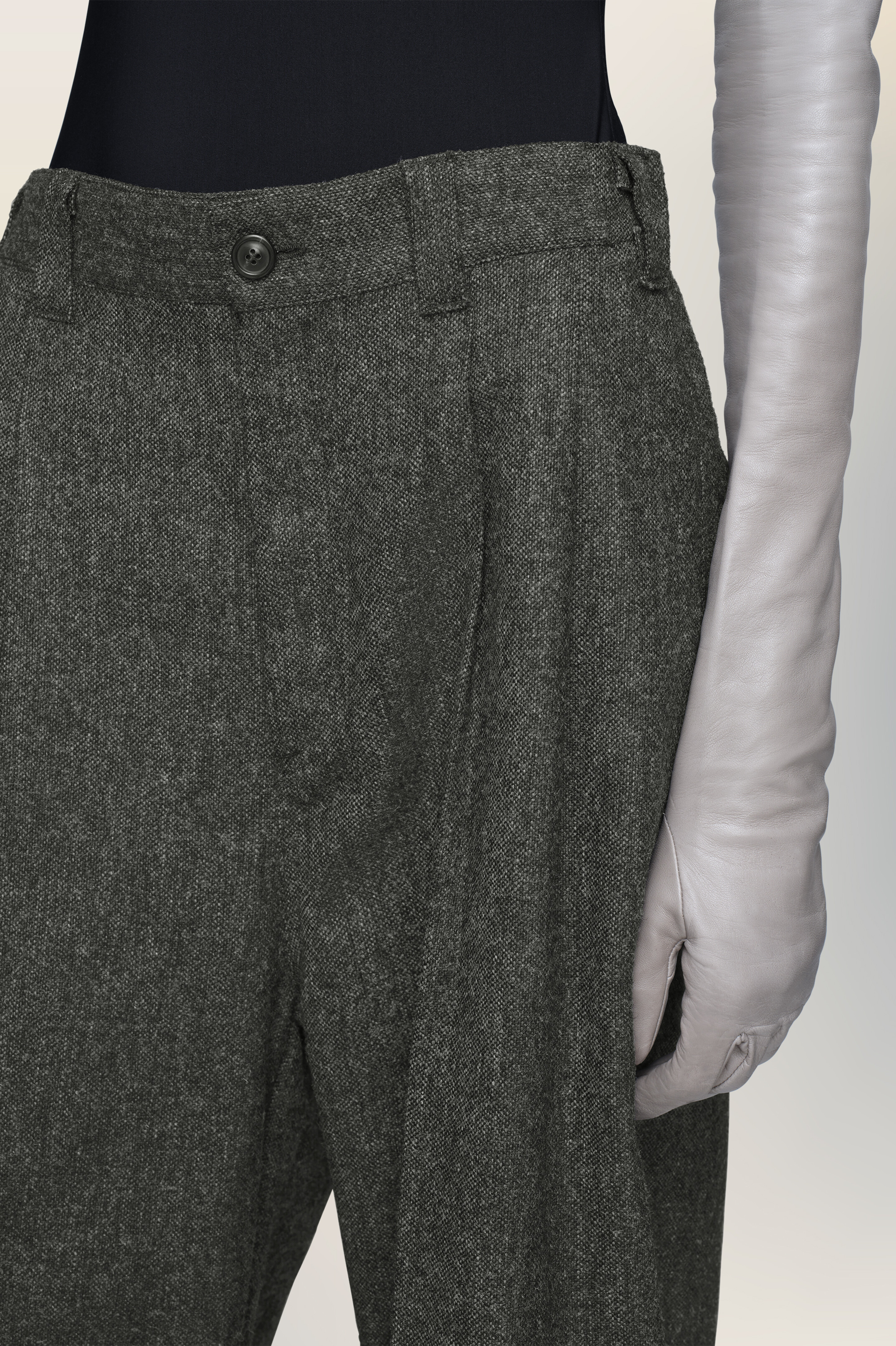 Wide-leg wool trousers - 6
