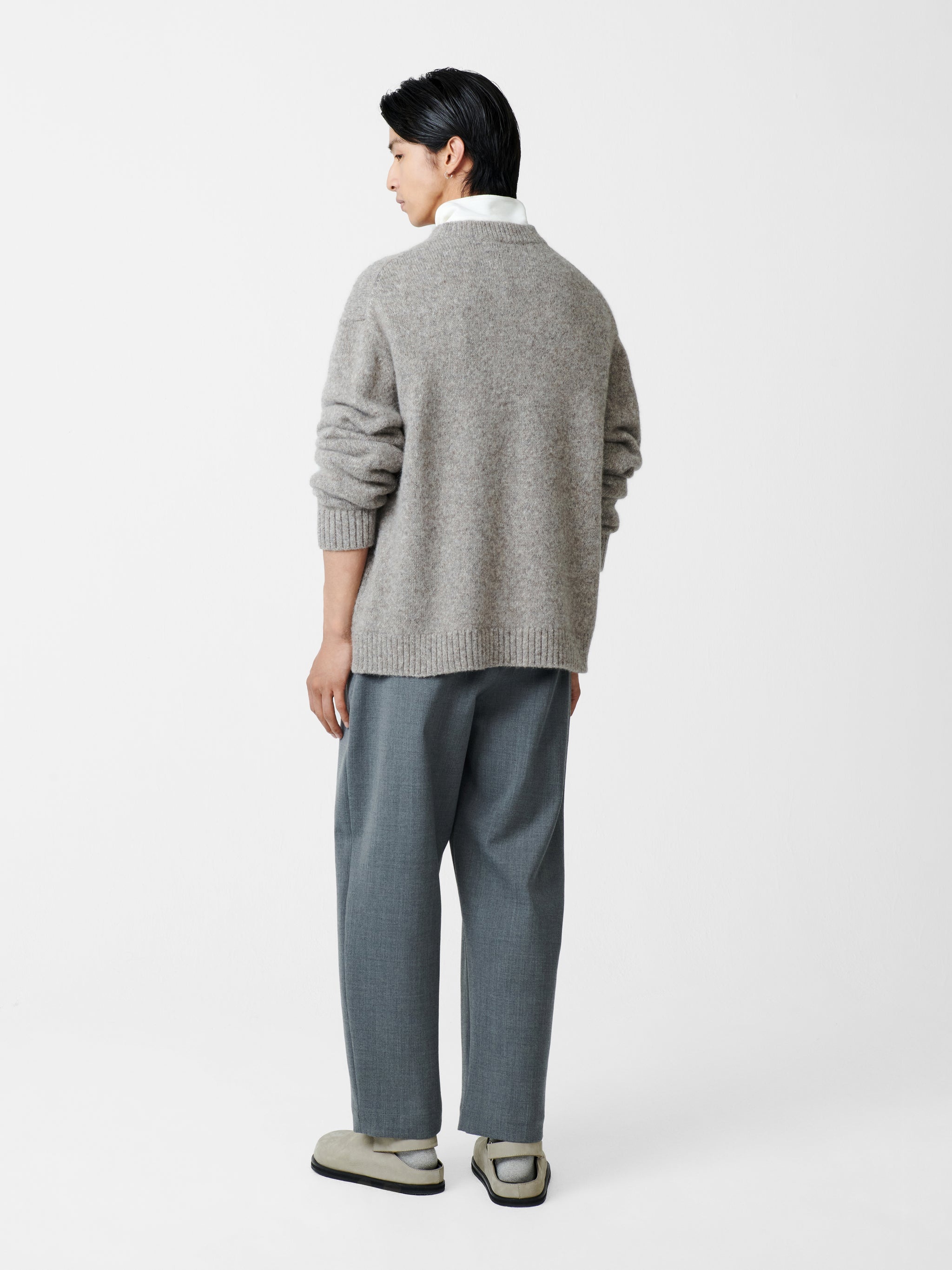 Ezra Pant - 4