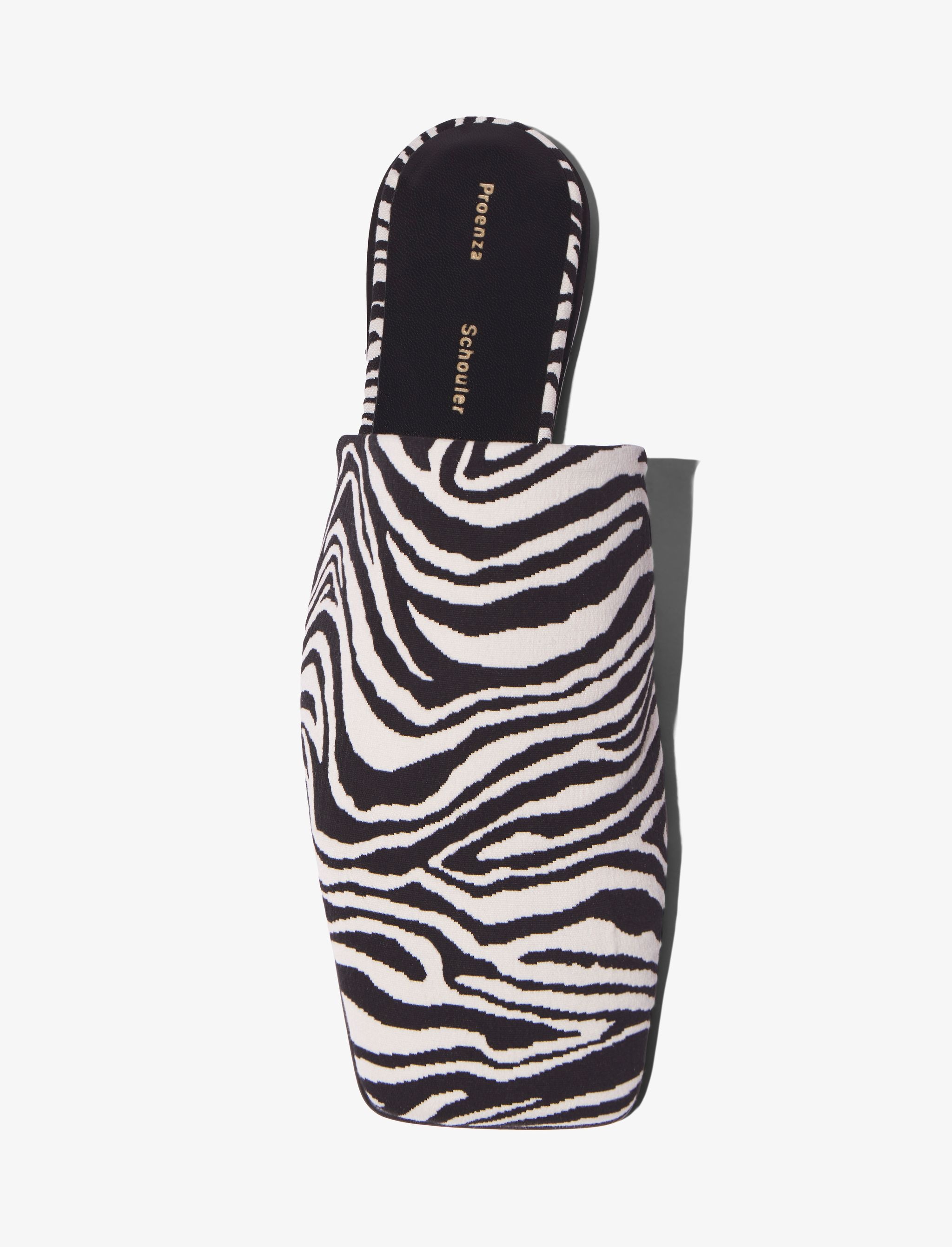 Trap Slippers - 4