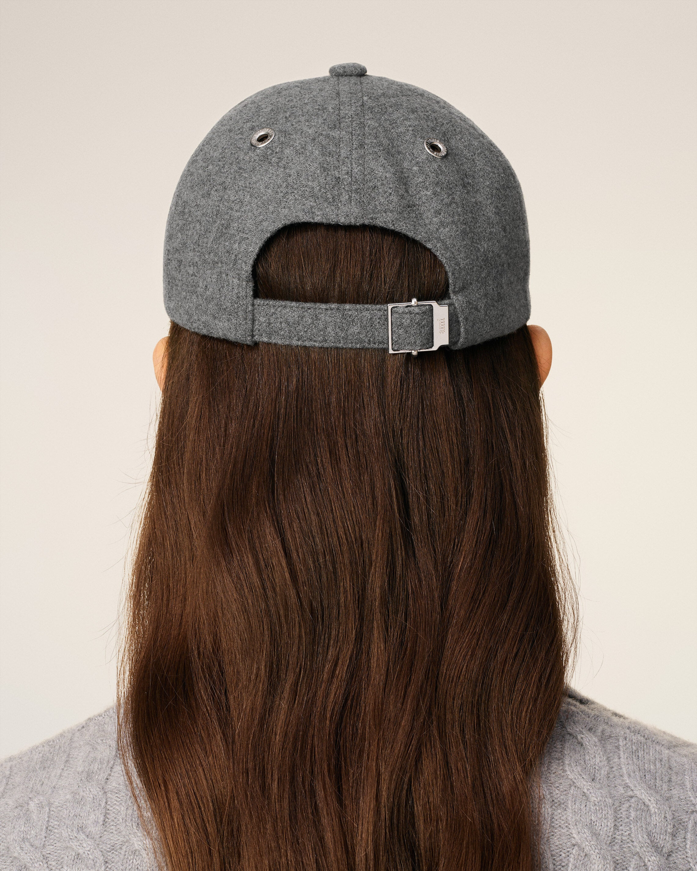 GREY COTTON EMBOSSED AMI DE COEUR CAP - 6