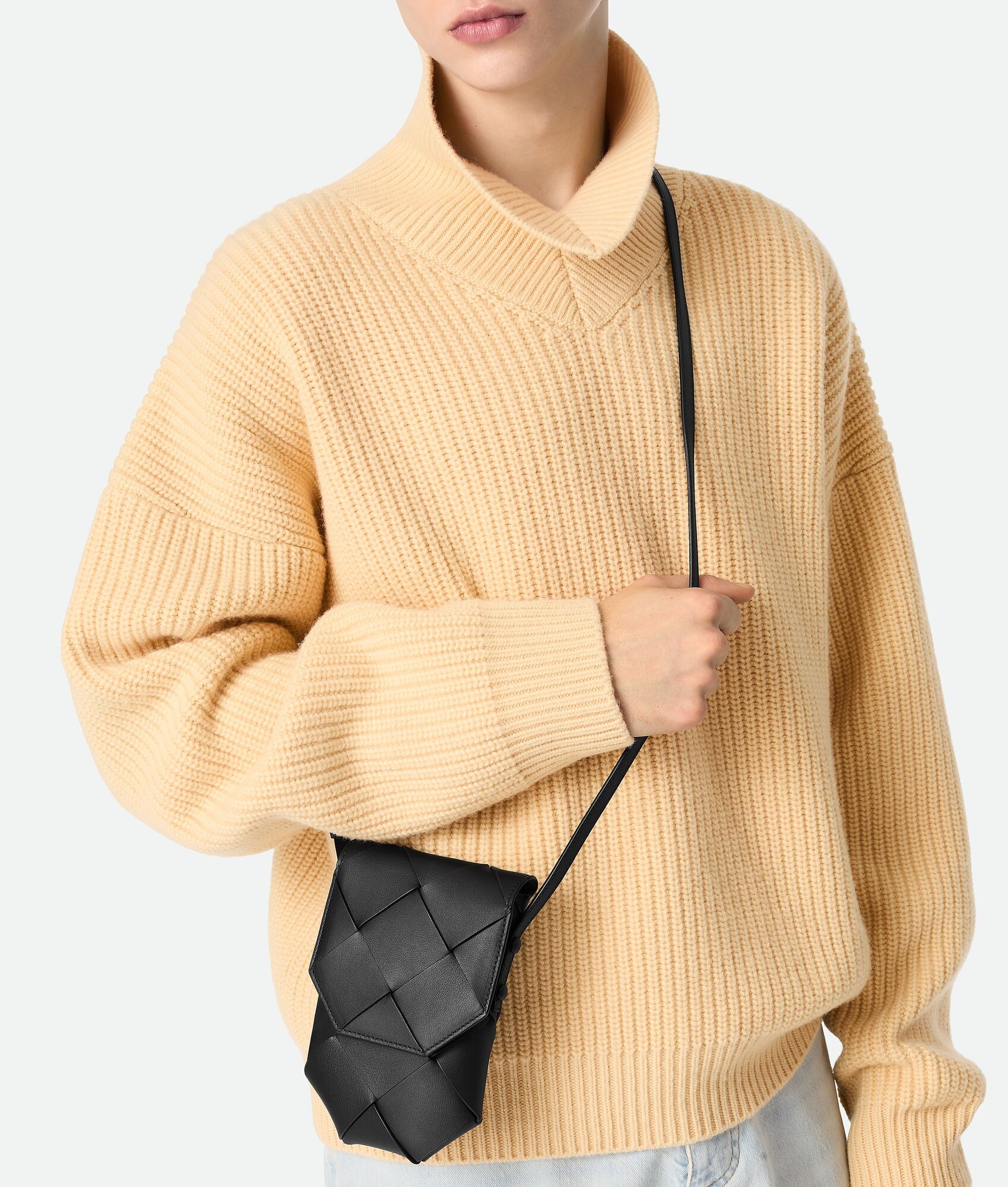 Diago Phone Pouch - 2