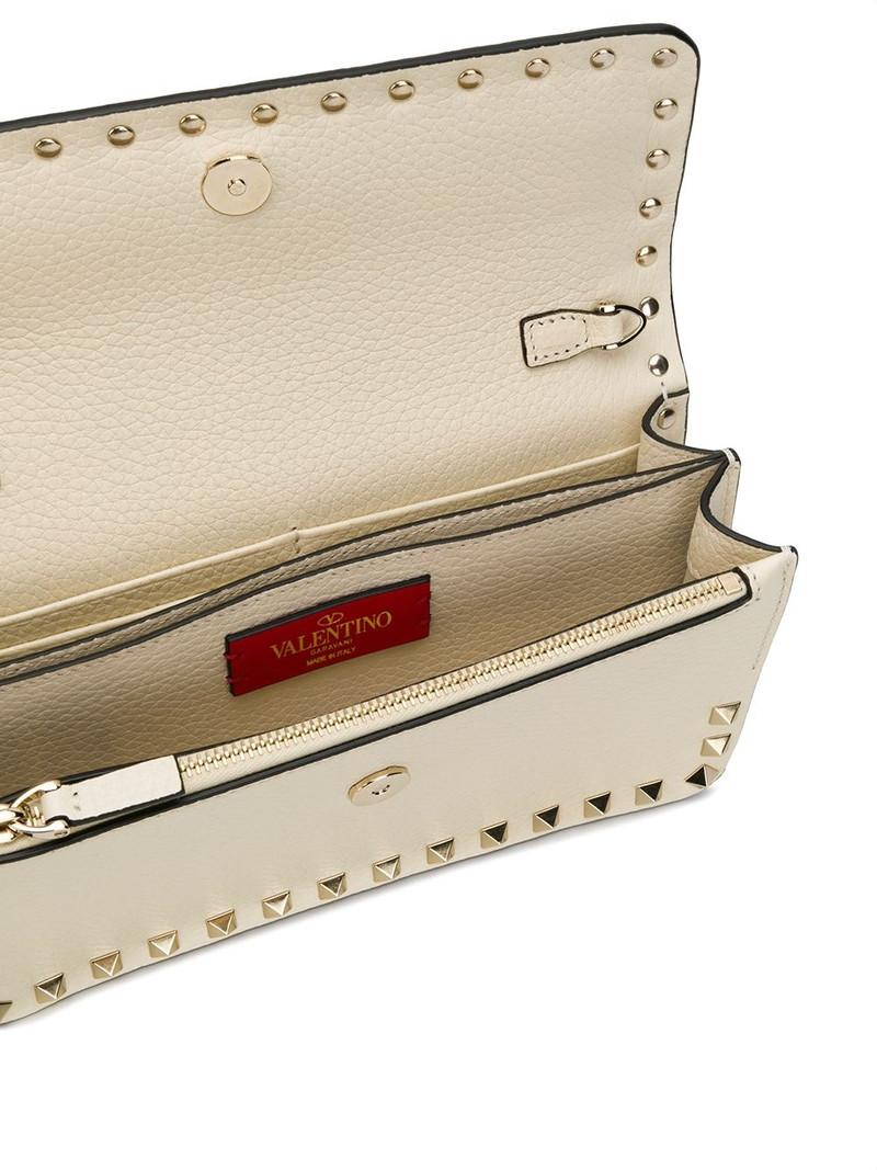 Rockstud clutch 5