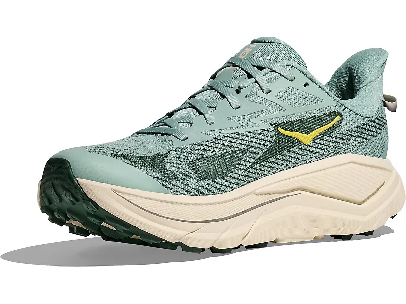 HOKA Challenger 8 - 7