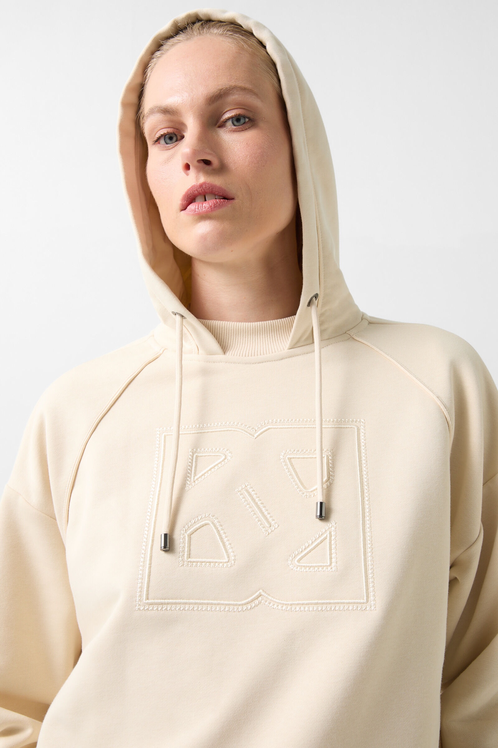 Caitlyn Hoodie in Sand - 4