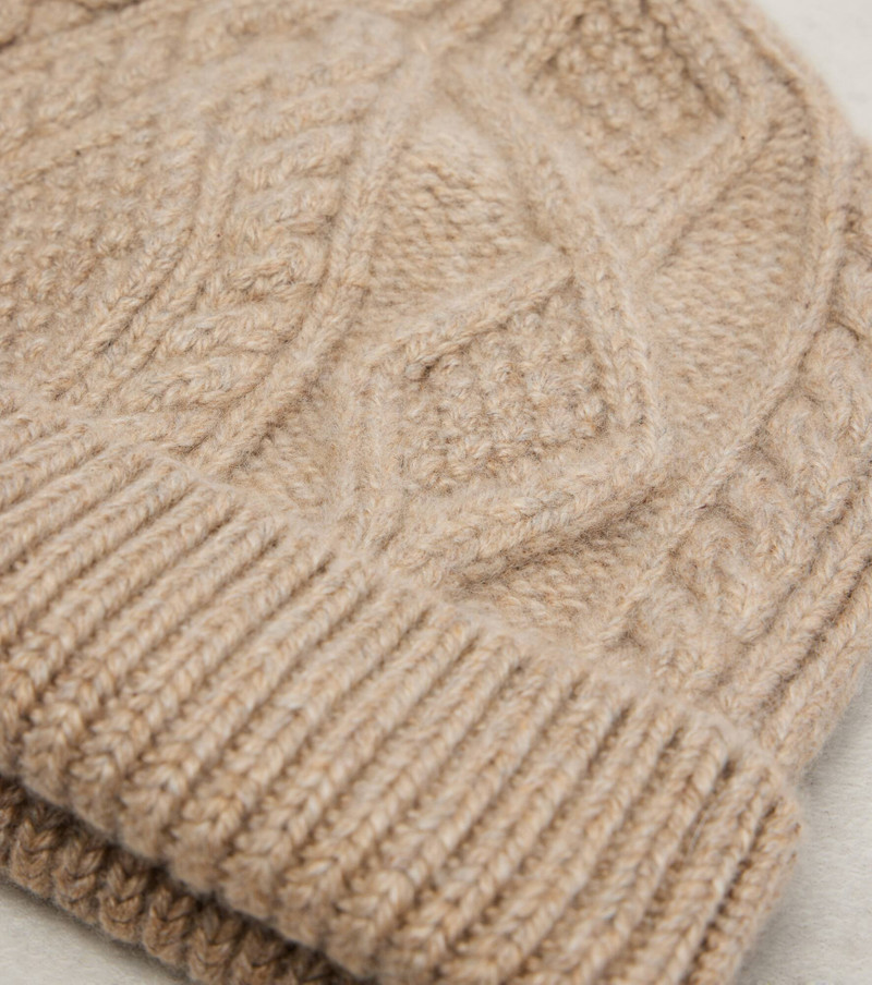 Cable-knit cashmere beanie 3