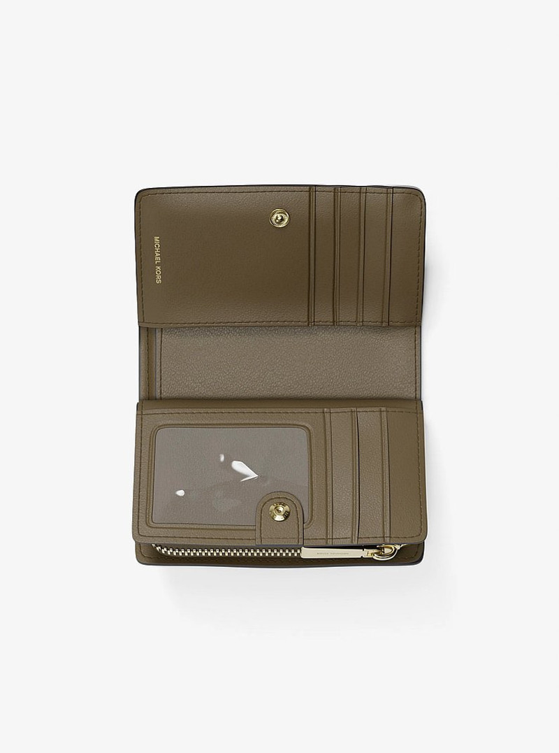 MICHAEL KORS Bryant Medium Pebbled Leather Wallet outlook